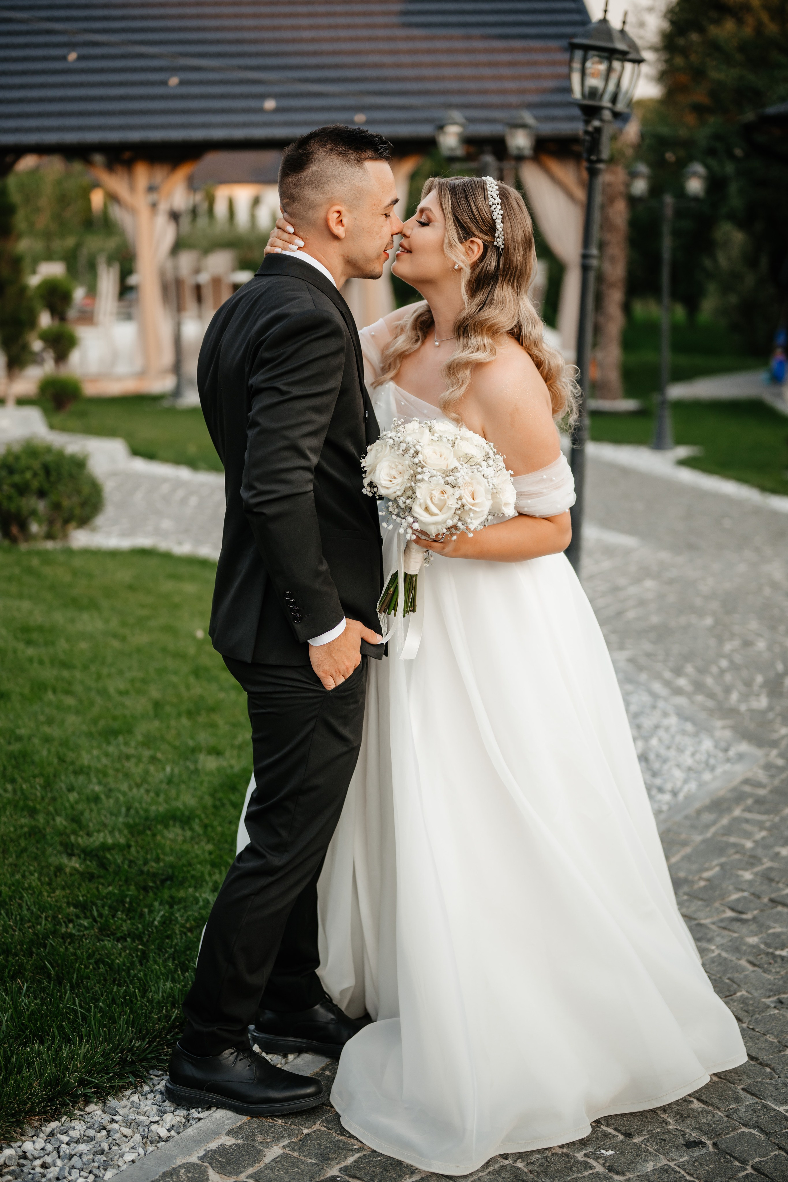 🤎 I o n i c a și A n d r e e a - Wedding Day Preview. Wedding & Family Photographer