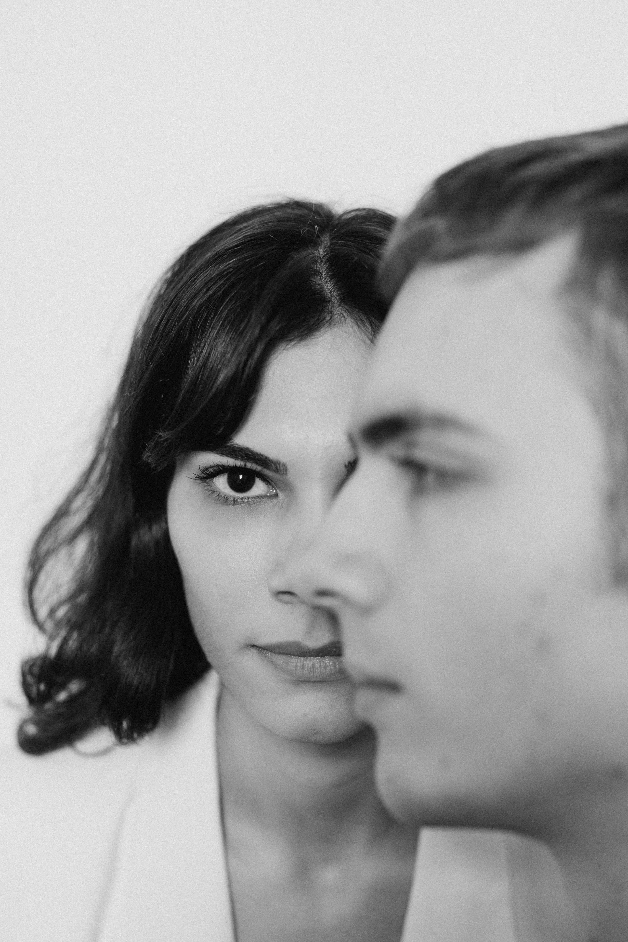 Koncept: černo-bílý portrét. Fotograf Teplice // Alexandra Ribola