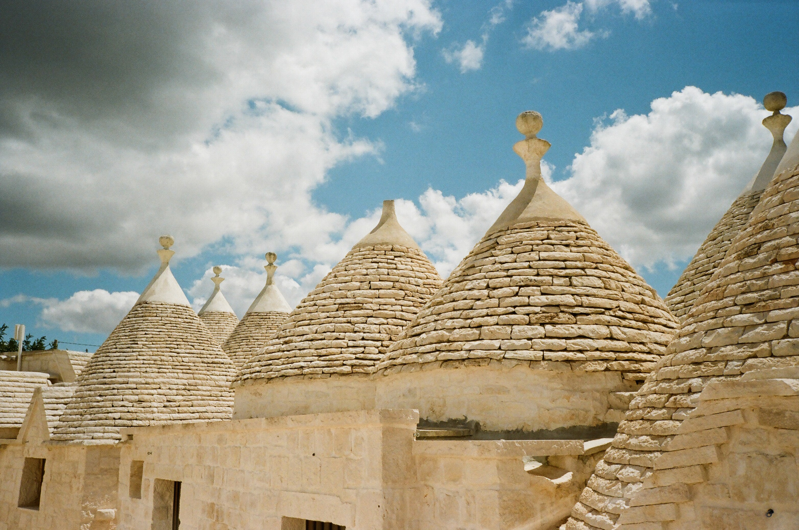 Stephanie & Christian film photos. Wedding photographer Italy