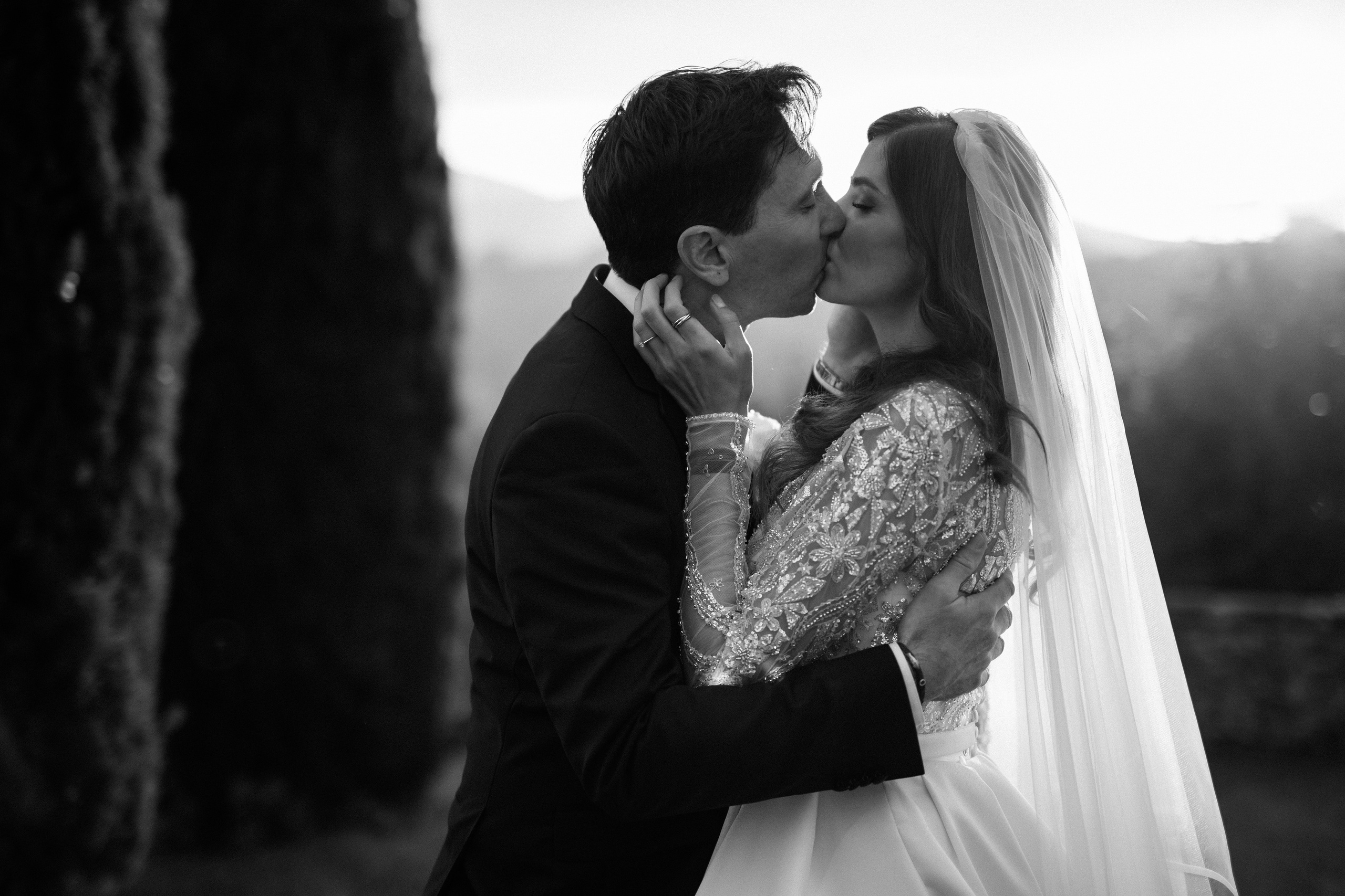 Destination wedding Photographer Italy Tuscany Rome Como Umbria. Wedding Photographer Rome Tuscany Como Sicily Puglia Amalfy Italy- Oksana Savenchuk