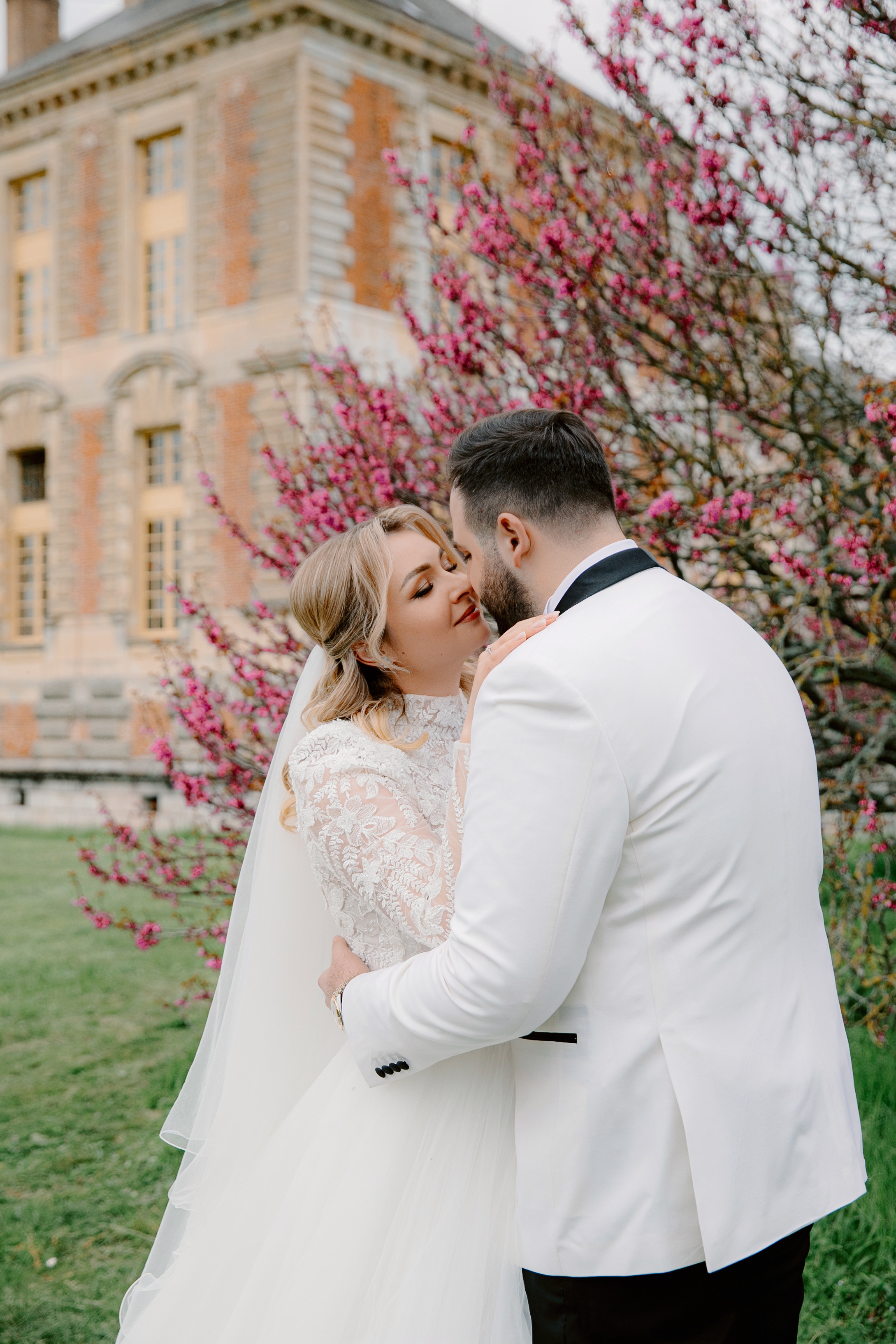 Chateau de Vallery France Cristian&Calina Wedding 2023. Iurkovski PHOTOGRAPHY in Europe. Luxury destination weddings and events