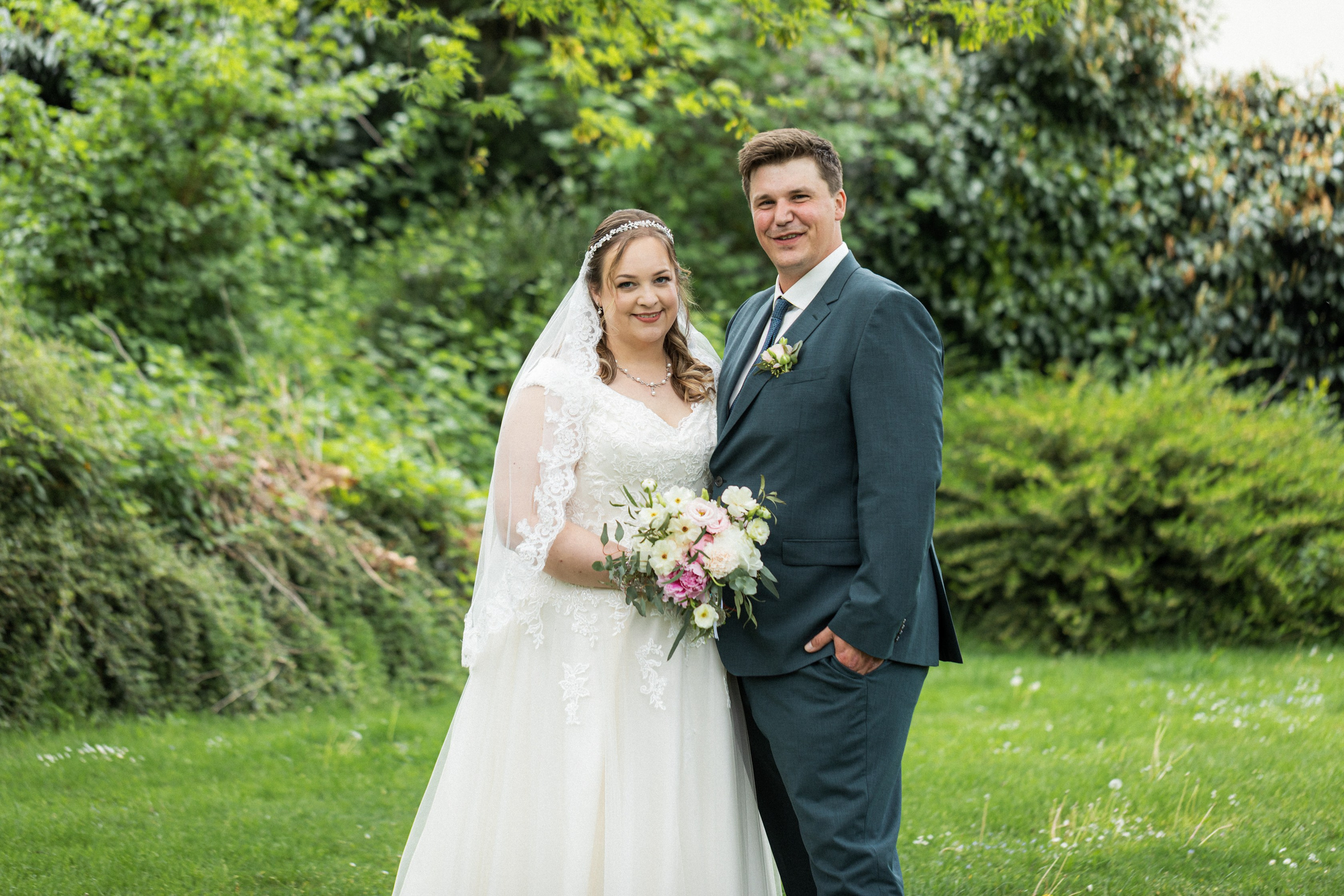 Kirchliche Trauung in Oerlinghausen. Hochzeitfotograf in Bielefeld