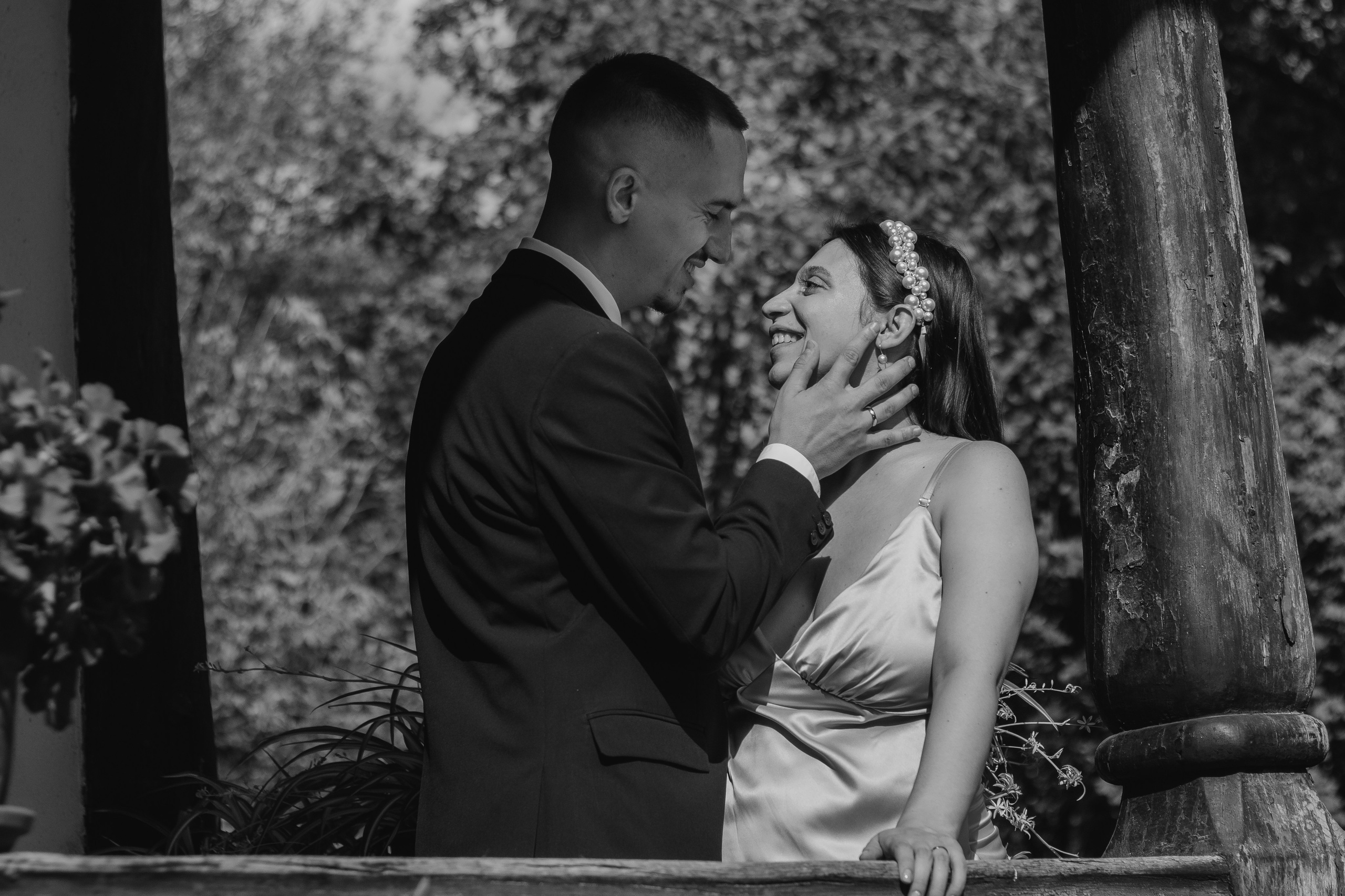 Ana & Alex. Fotograf si videograf — evenimente si studio