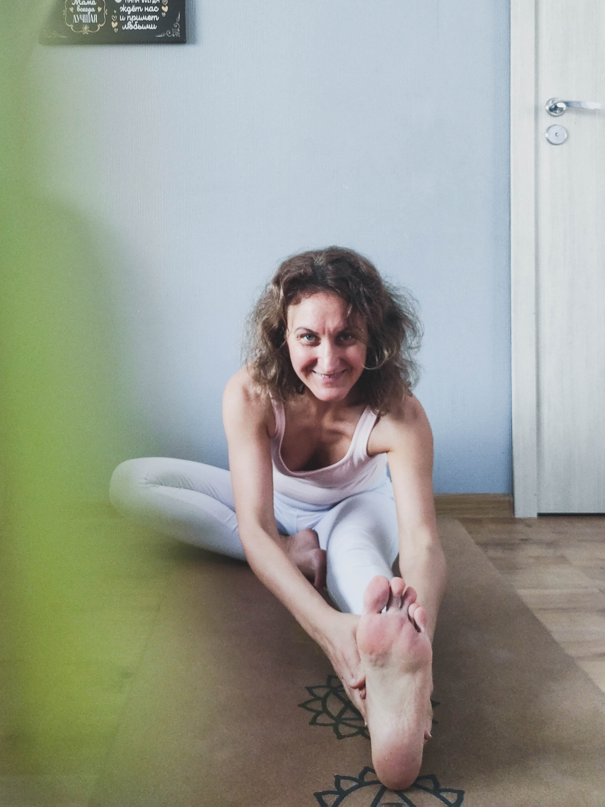 ONLINE Fotoshooting Taisia in Saints-Peterburg. Nina Janeckova Photographer and Videographer in Bodensee Ravensburg