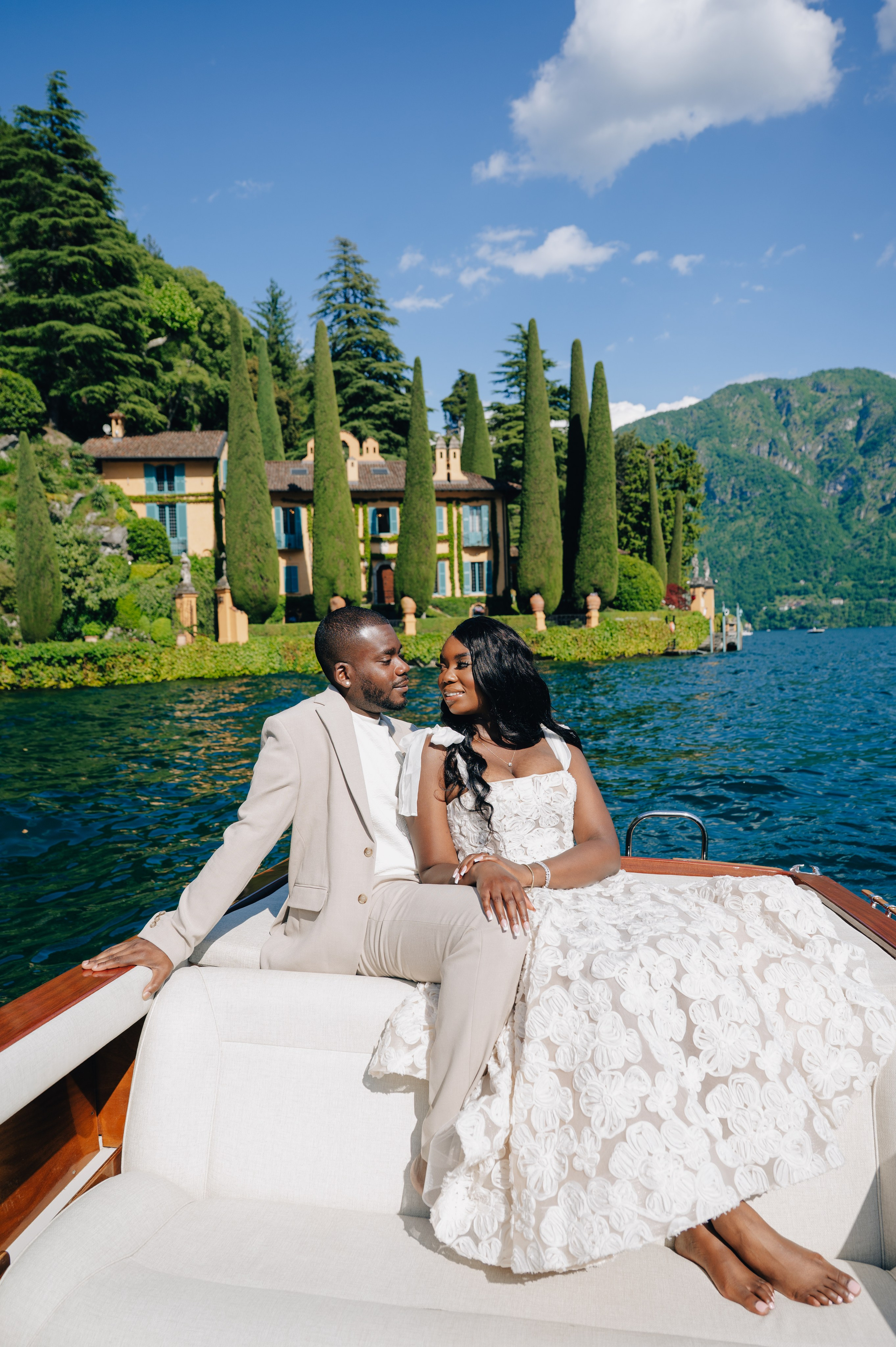 Lake Como. Lake Como Photographer — Proposal | Wedding | Elopement