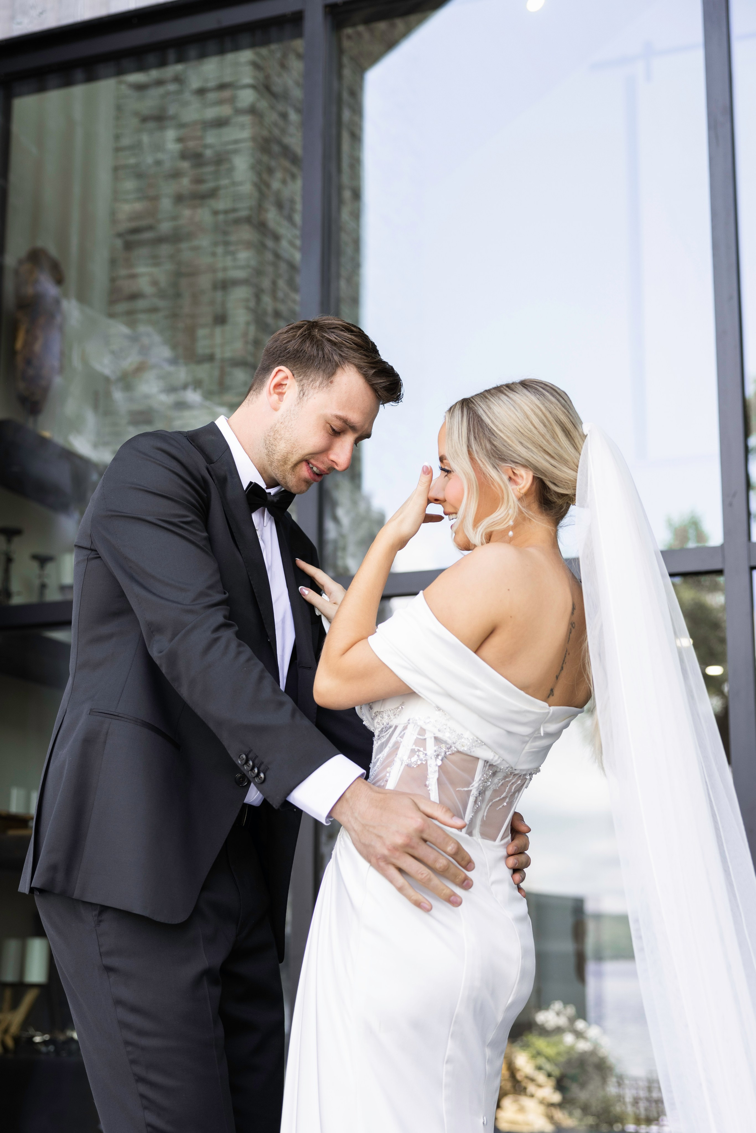 Beautiful Lakeside Wedding Photography. Wedding photography and videography in Regina, Saskatchewan