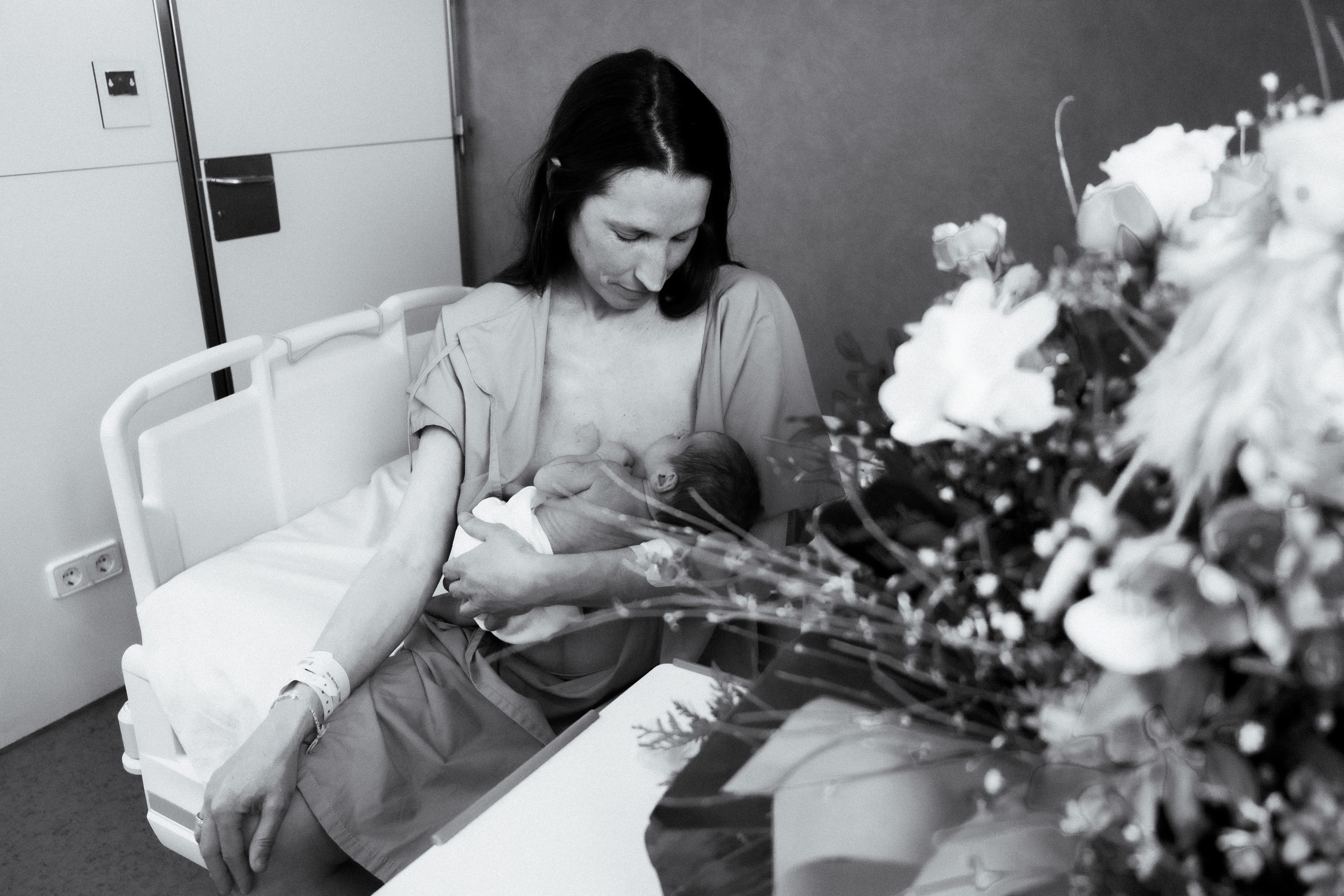 María. Fotógrafa infantil y de lactancia materna y maternidad en Barcelona