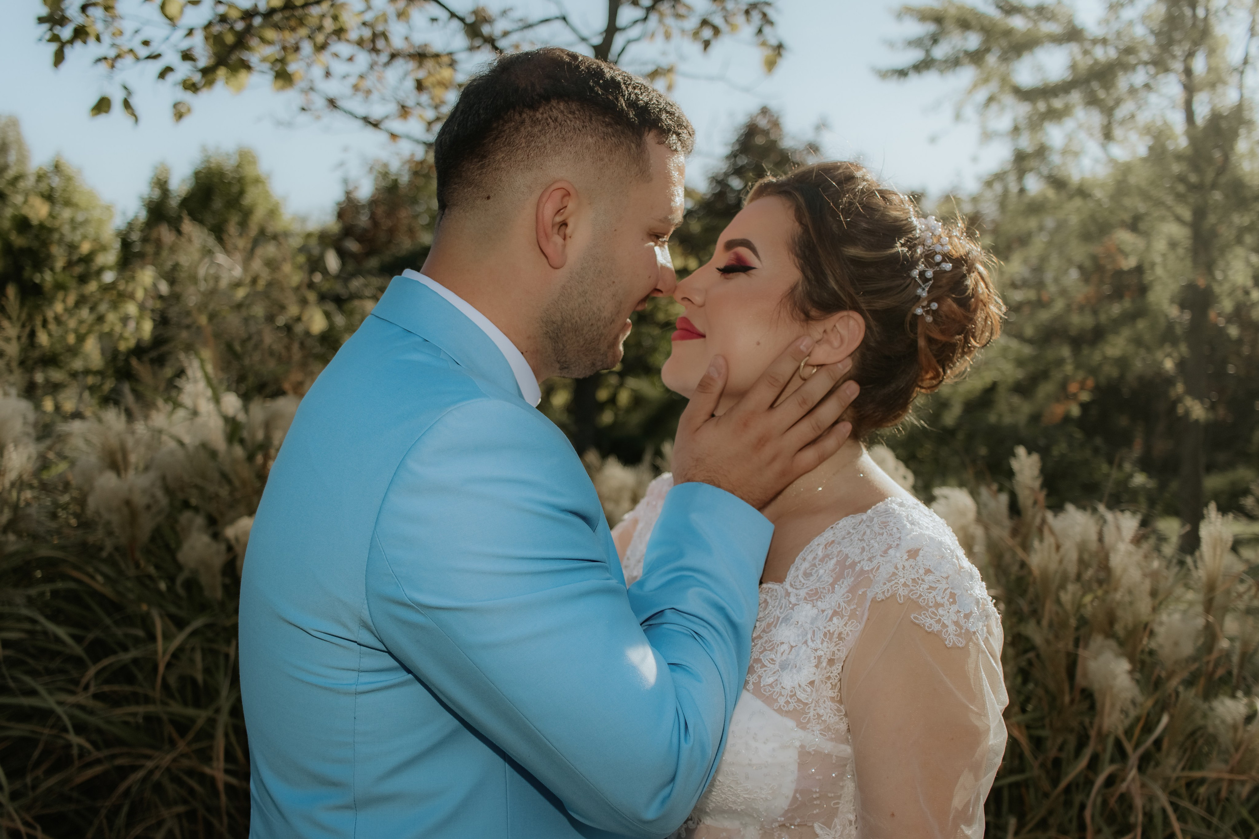 Ramona & Sebi. Fotograf si videograf — evenimente si studio