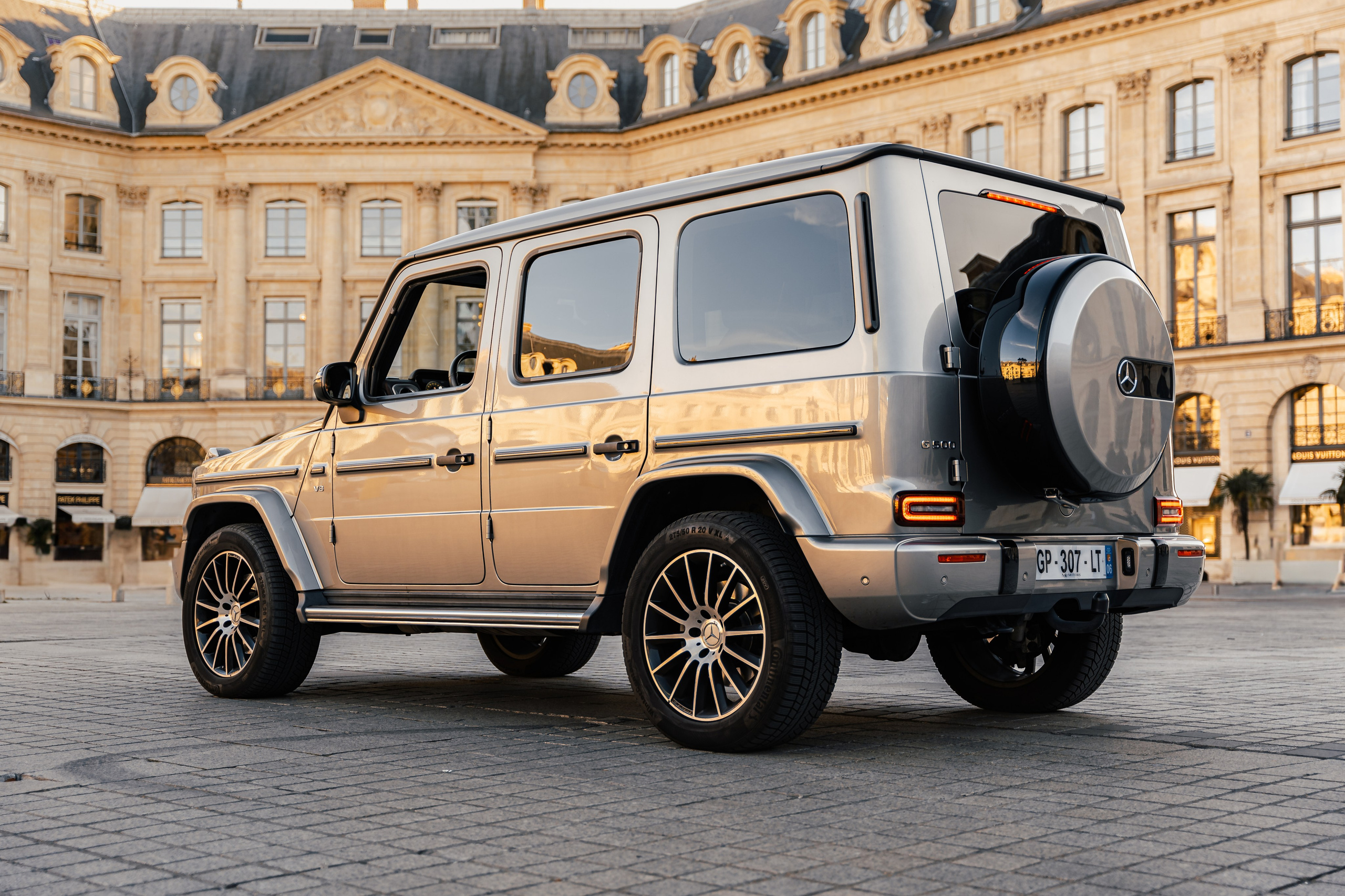 Mercedes Benz G500. Photographe de voitures à Paris — Vitalii Motruk