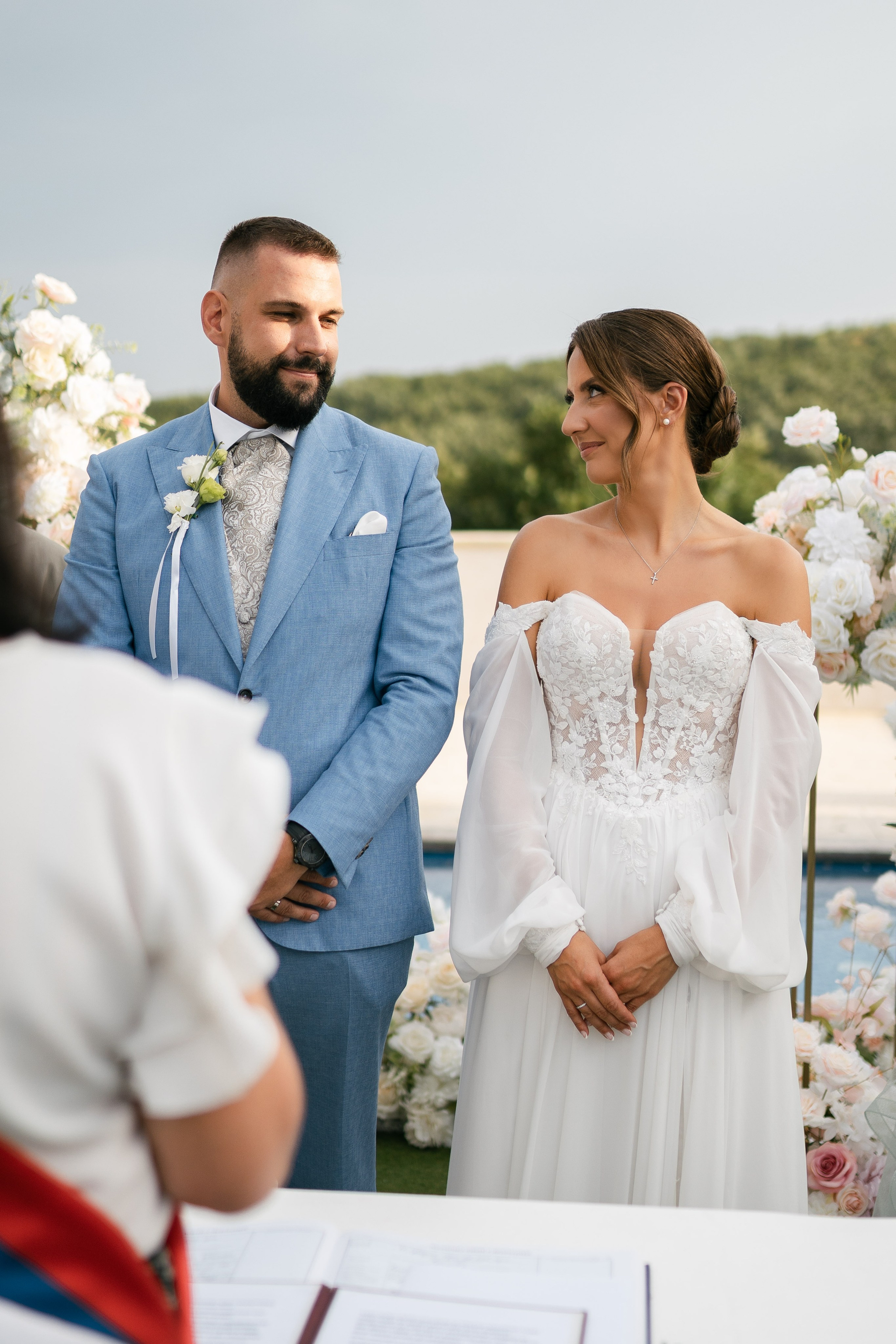 M&D|Between City Lights and Hidden Oasis. Black Sheep Produkcija| Wedding Photography and Wedding Films, based in Kragujevac, Europe / Fotograf i videograf, Kragujevac, Srbija