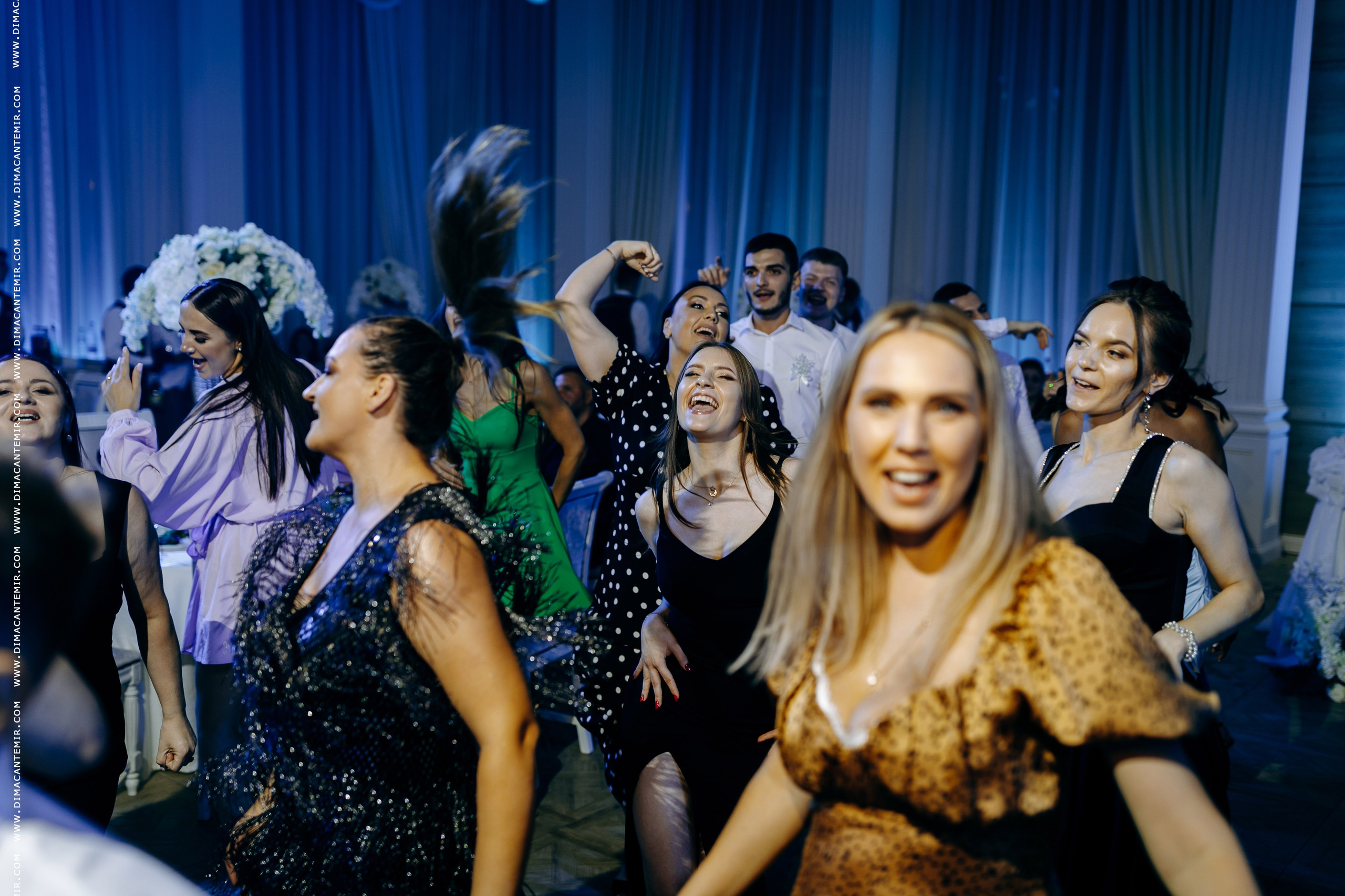 MIHAIL + SABINA | Grand Élysée. Fotograf de nuntă în Chisinau, Moldova. Poze și Video Comerciale