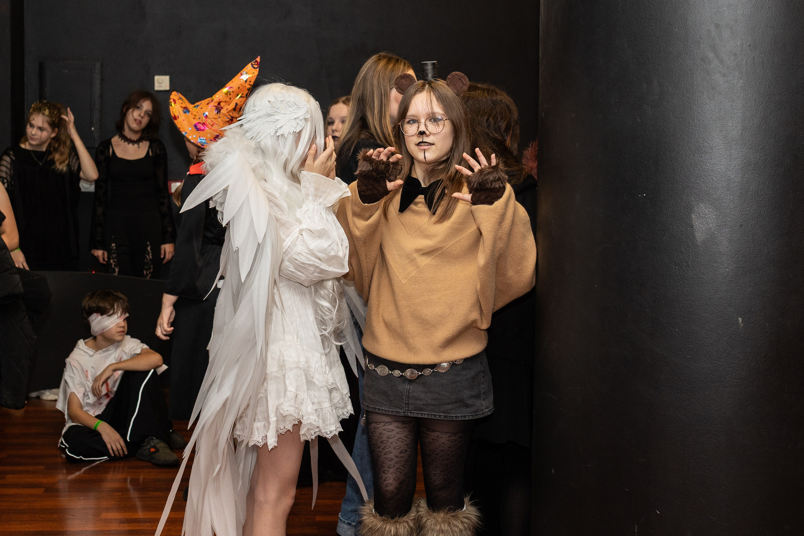 Leo dance studio Helloween 2025. Семейный и детский фотограф в Варшаве Мила Бобровская