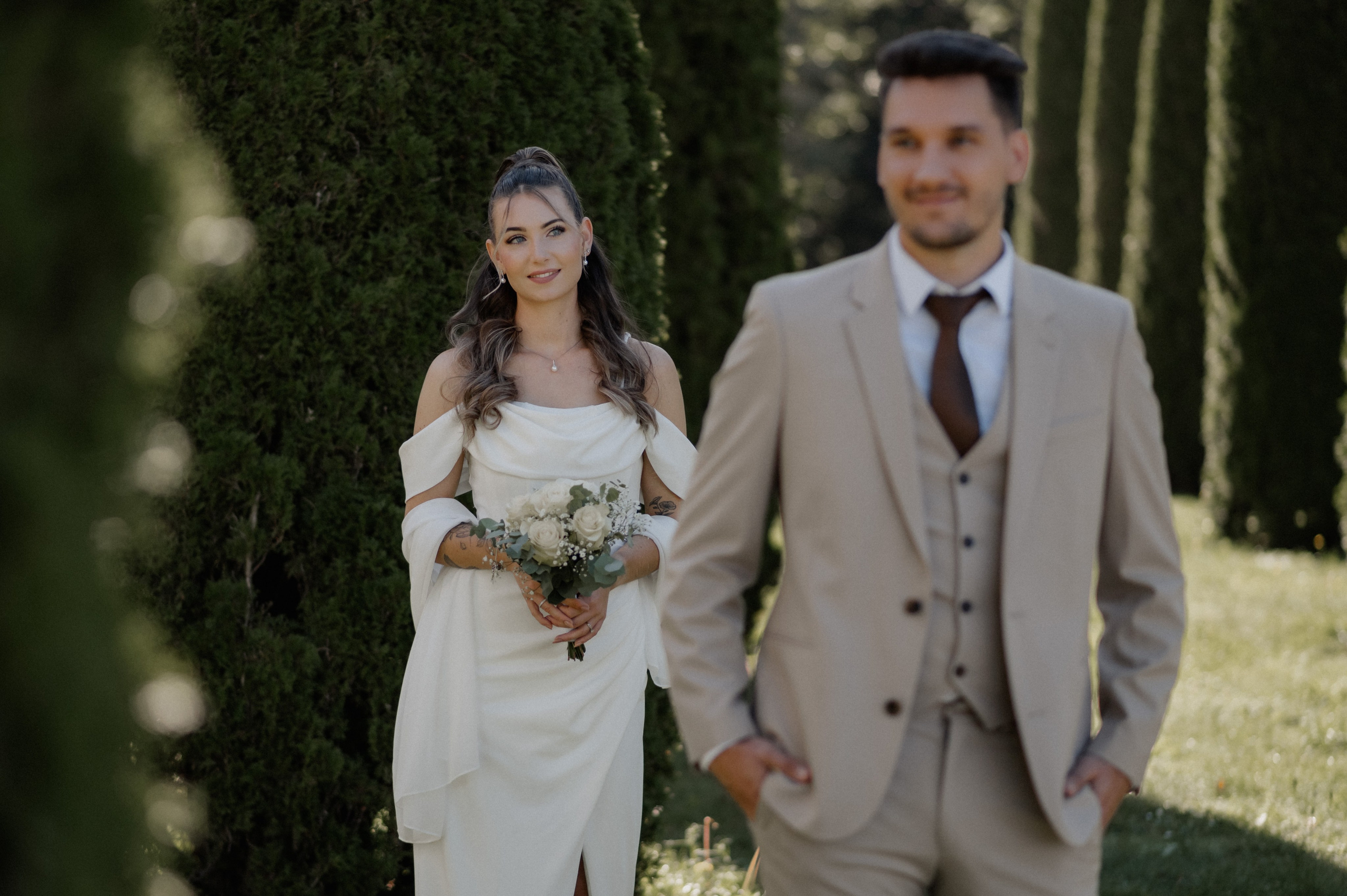 CIVIL WEDDING IN STADTSCHLOSS IN HERRIEDEN. Photographer in Nuremberg Irina Mehnert from Ansbach