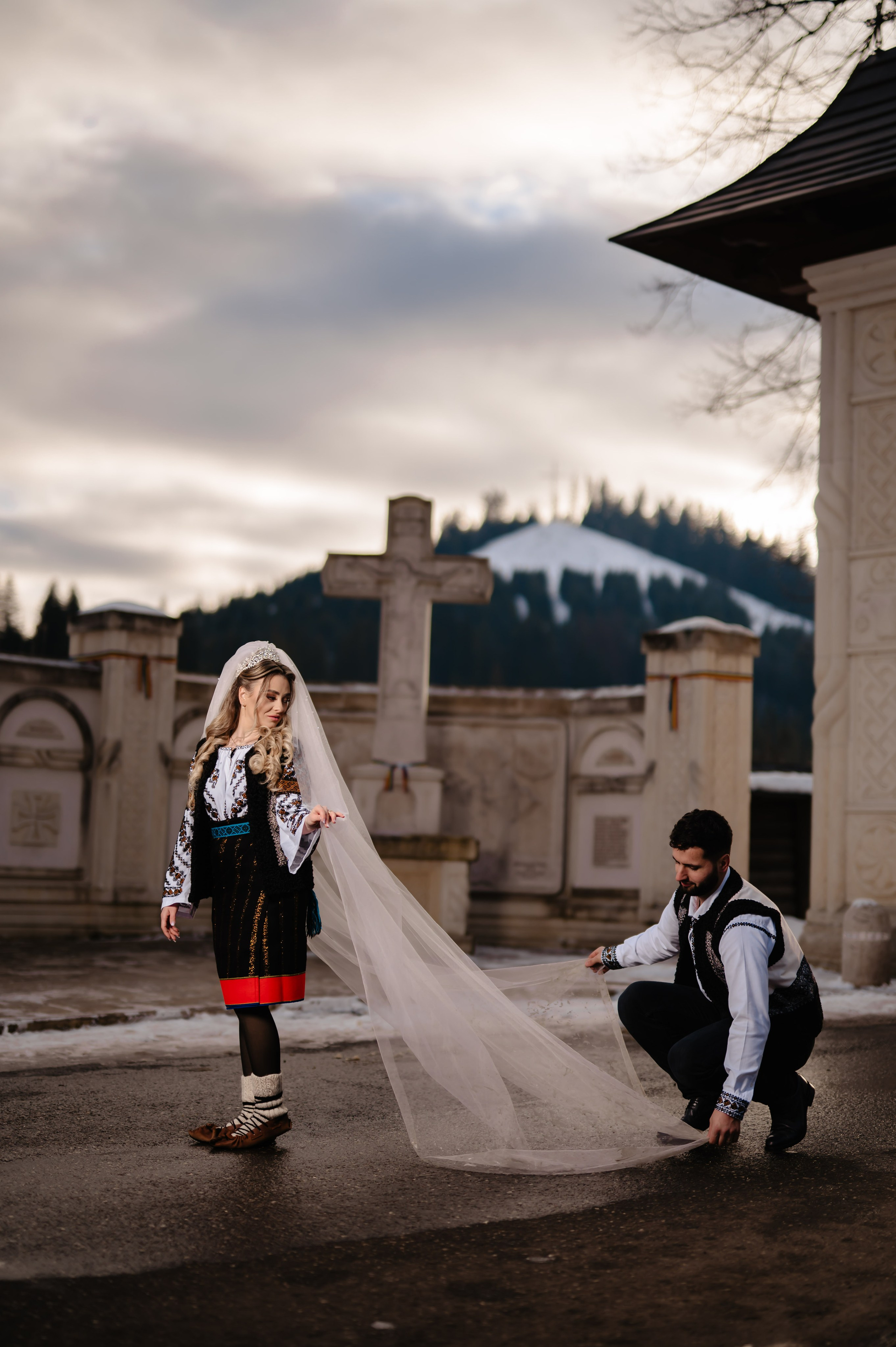 Sedinta foto a lui Costica si Ionela. Fotografie & Videografie evenimente - Suceava, Romania