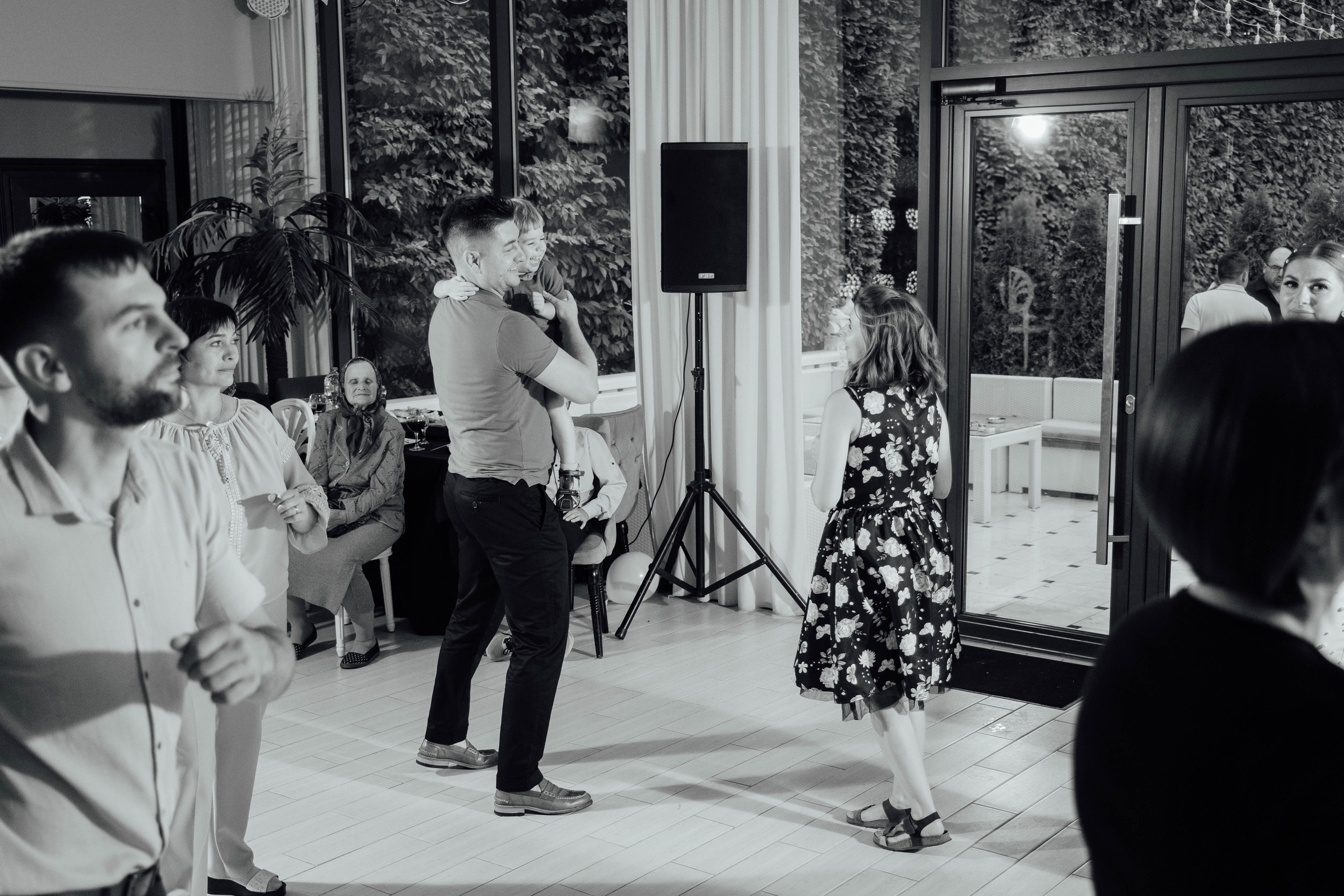 Cumetrie. Свадебный Фотограф, Детский и семейый Фотограф Молдова