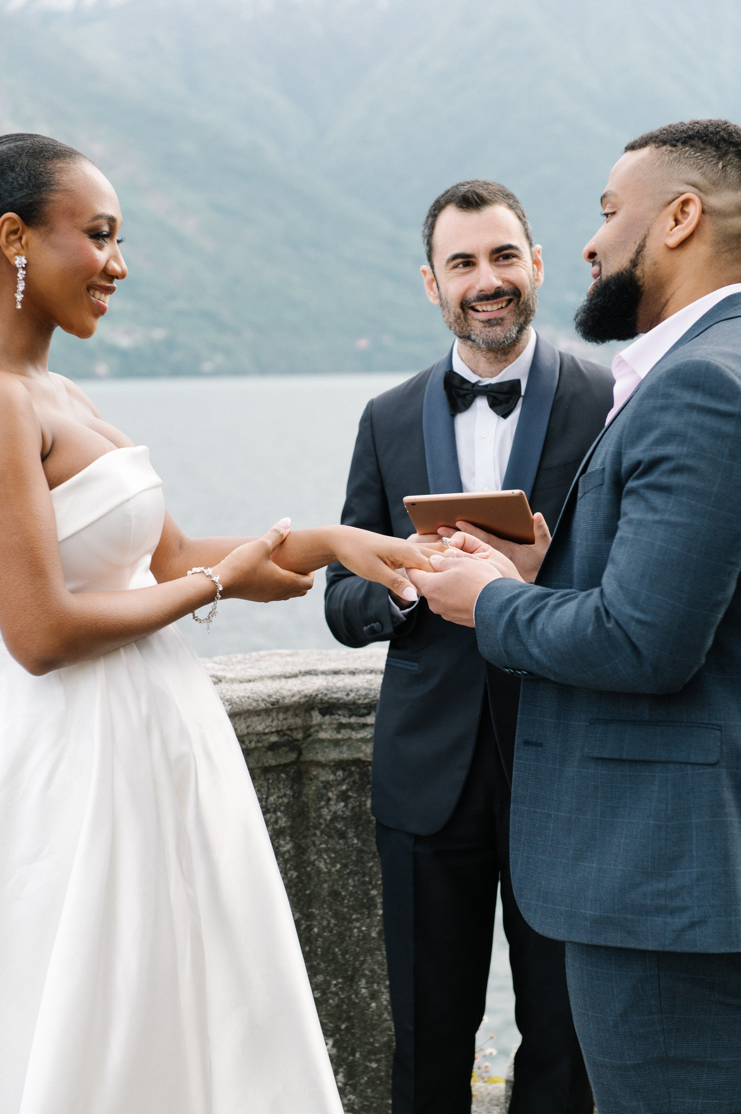 Lake Como. Lake Como Photographer — Proposal | Wedding | Elopement