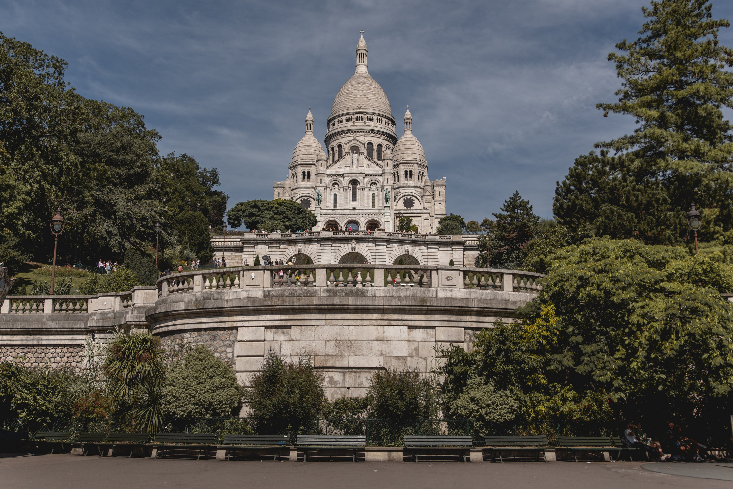 Paris. Photographe sur Cote d’Azur. Portraits de familles, couples, enfants, événements