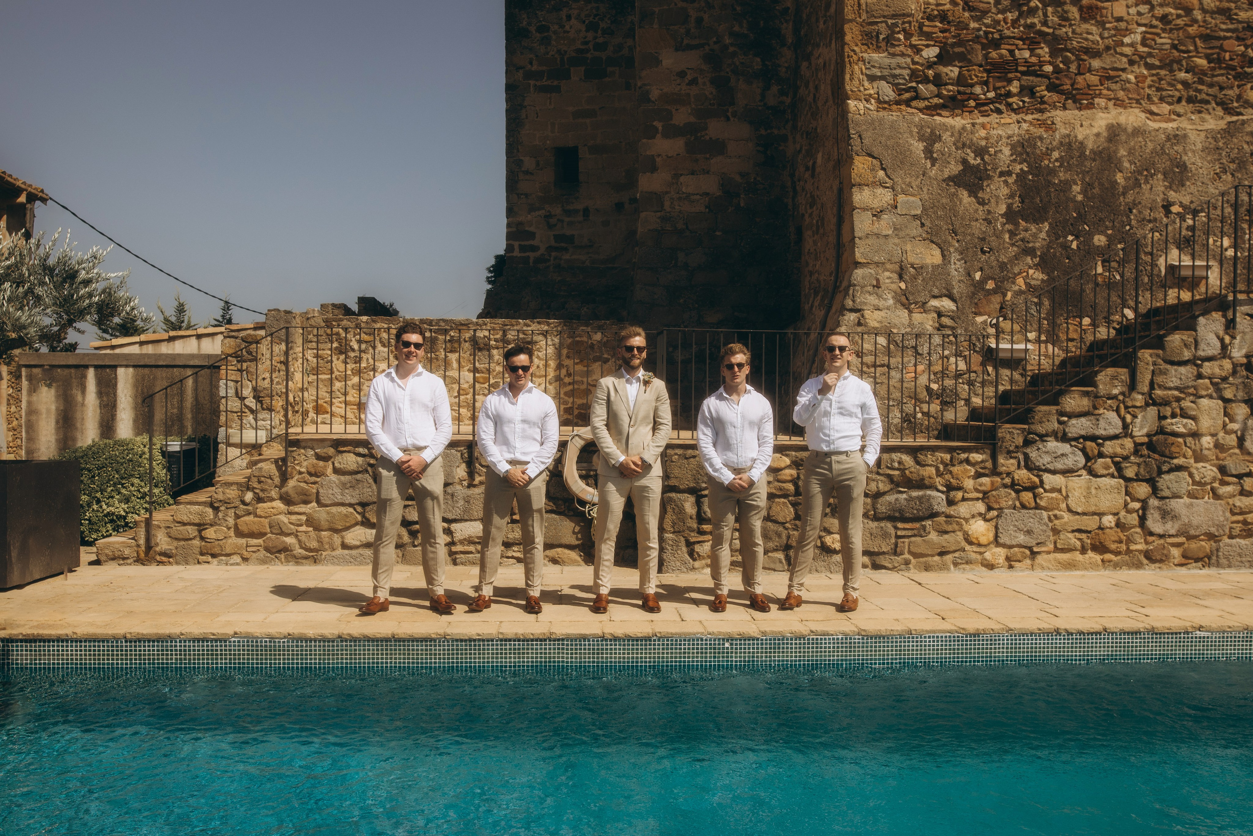 Lauren & Jamie. Hotel Castell d’Emporda. Paola wedding photographer / videographer in Barcelona