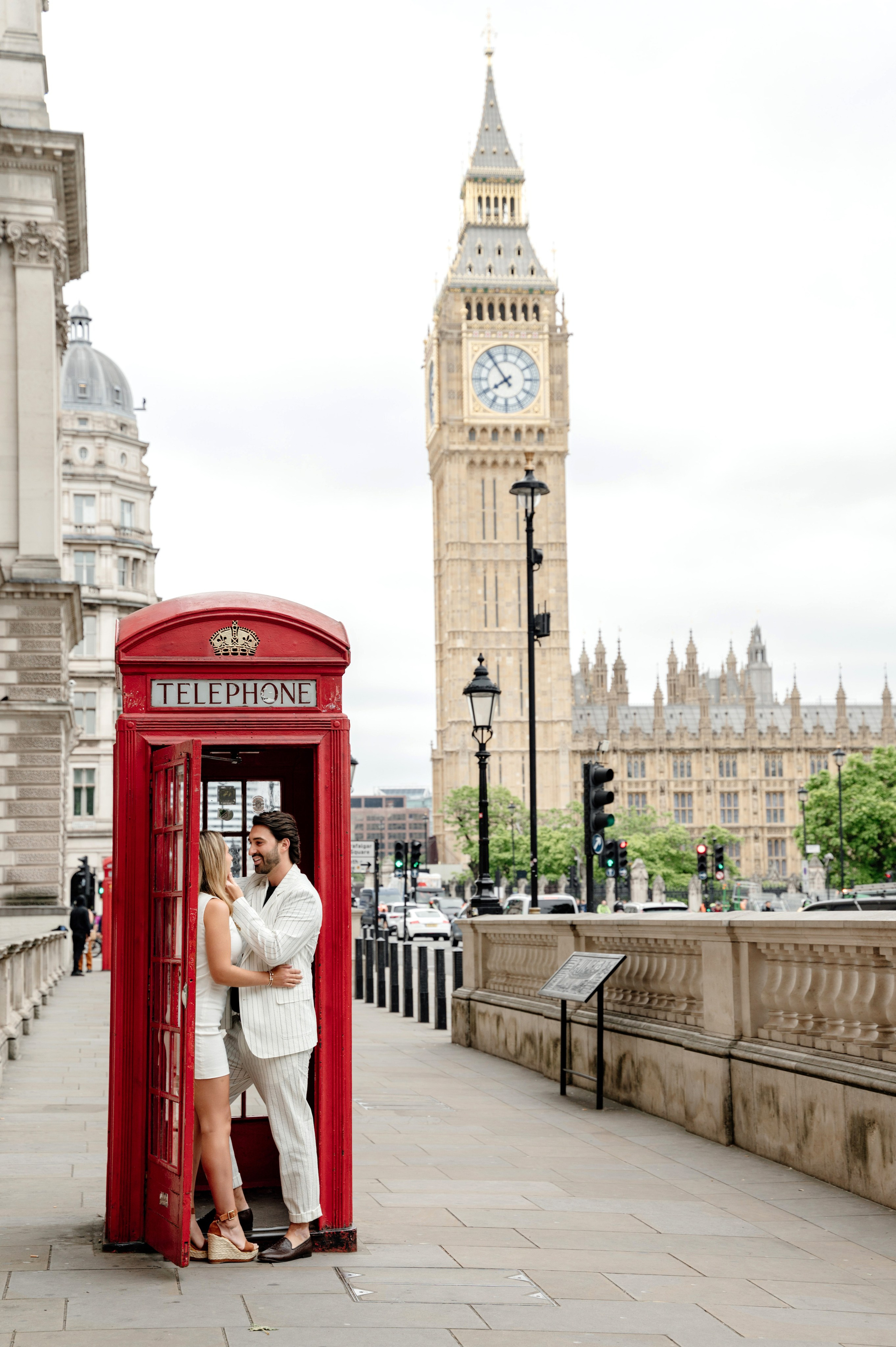 Westminster Rob&Maggie. FAMILY AND WEDDING PHOTOGRAPHER IN LONDON MARINA RIVA