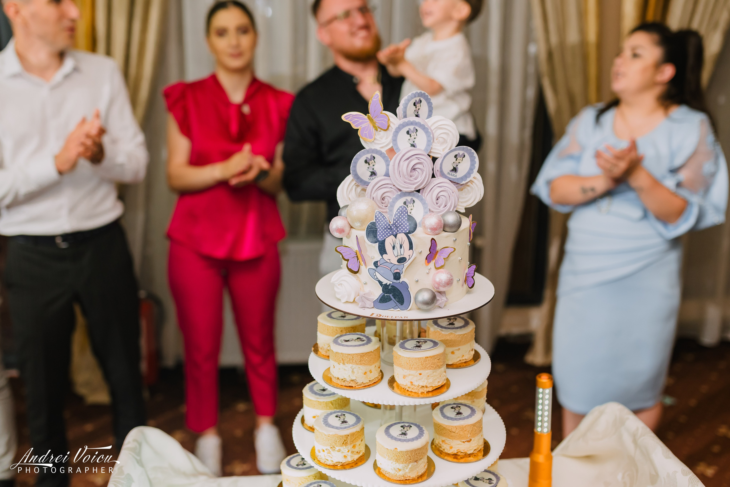 Fotografia de botez. Andrei Voicu Fotograf. Povești nescrise, surprinse atent