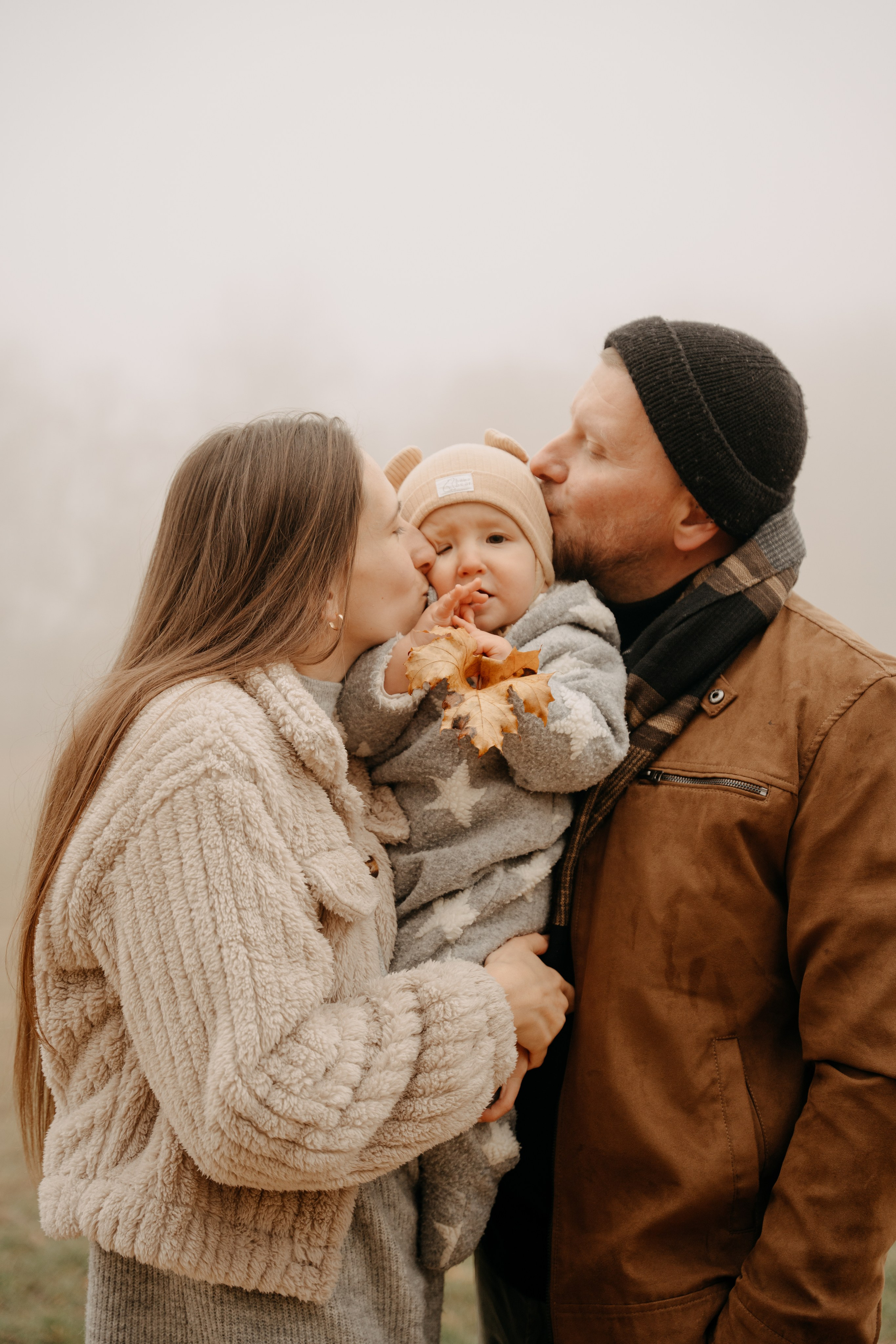 Bendegúz a ködös Normafán. Kezdőlap