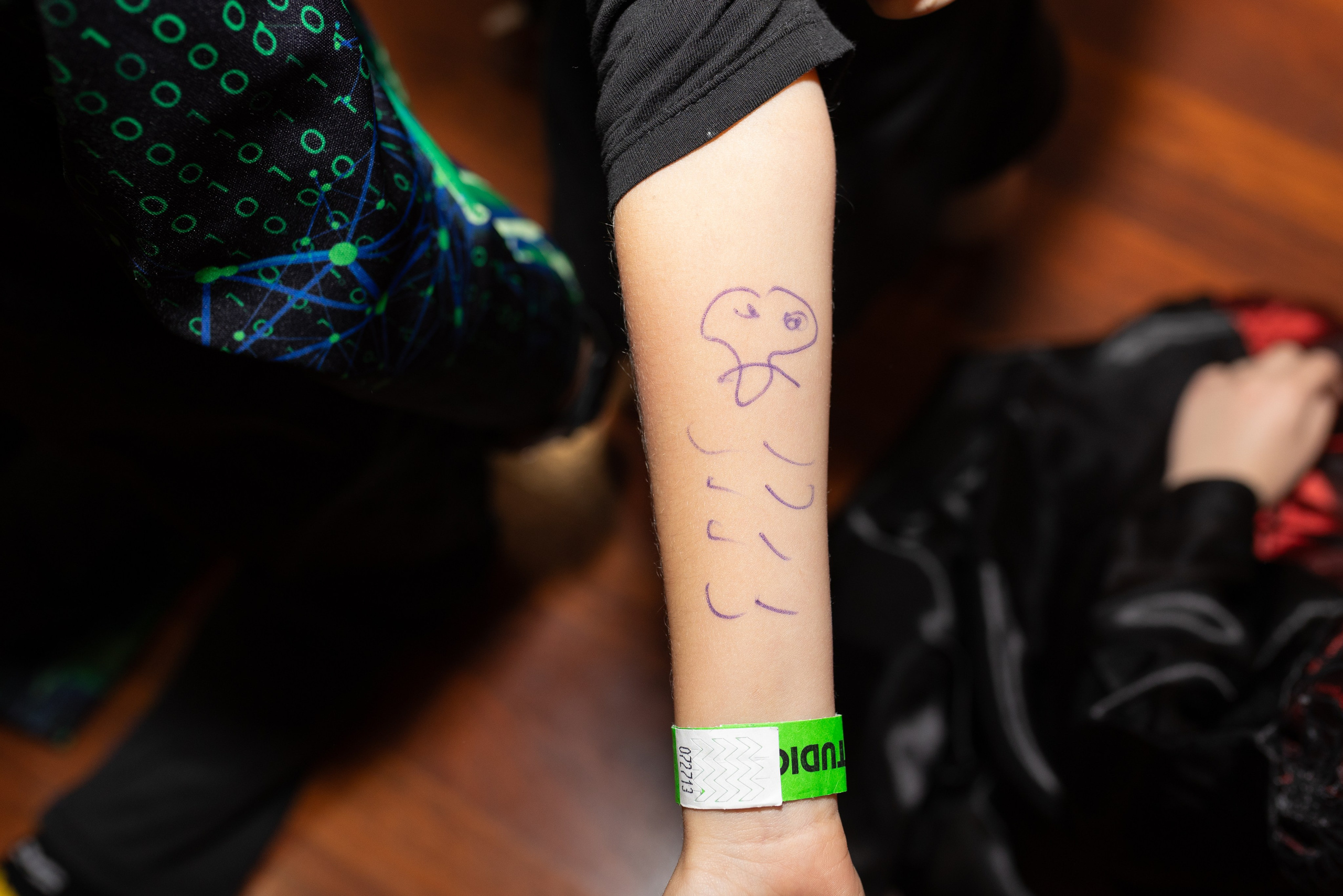 Leo dance studio Helloween 2025. Семейный и детский фотограф в Варшаве Мила Бобровская