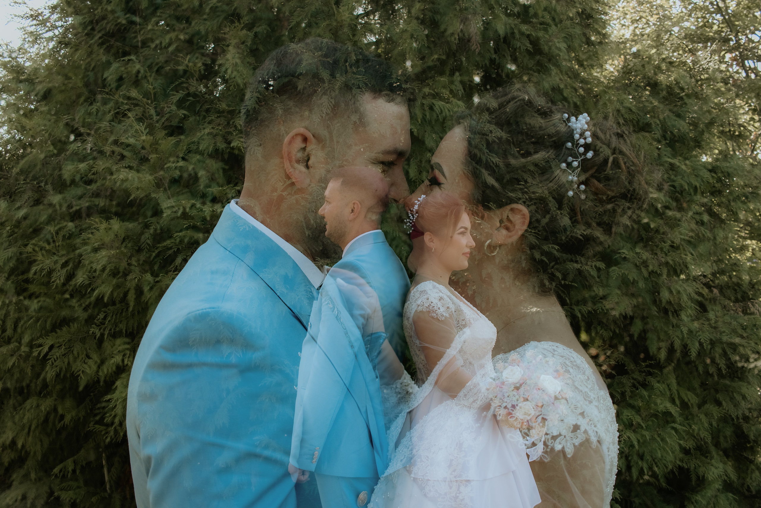 Ramona & Sebi. Fotograf si videograf — evenimente si studio