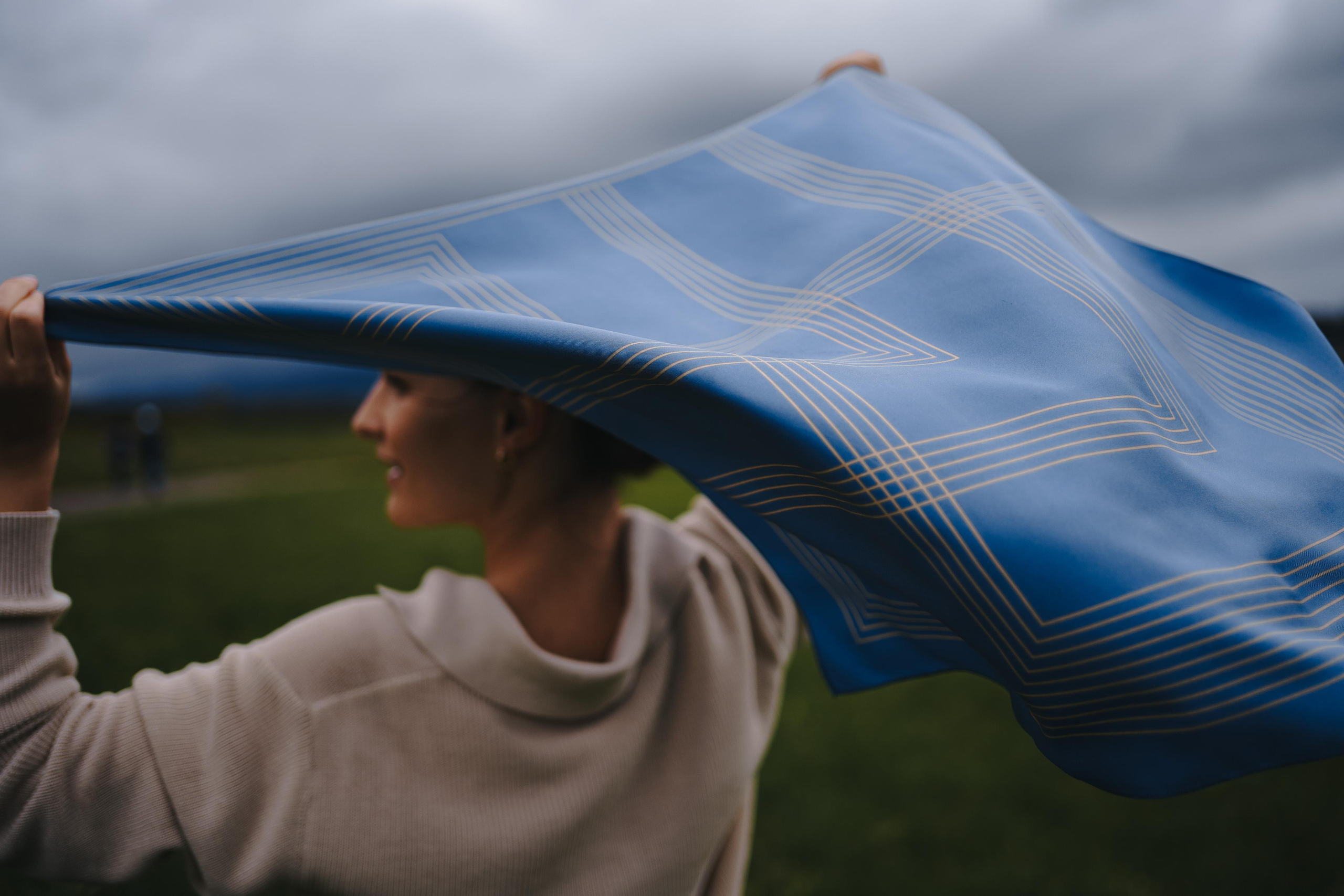 “Lightness”. Editorial for https://preri.com/. Julia Pelikánová | Portrait and content photographer in Prague