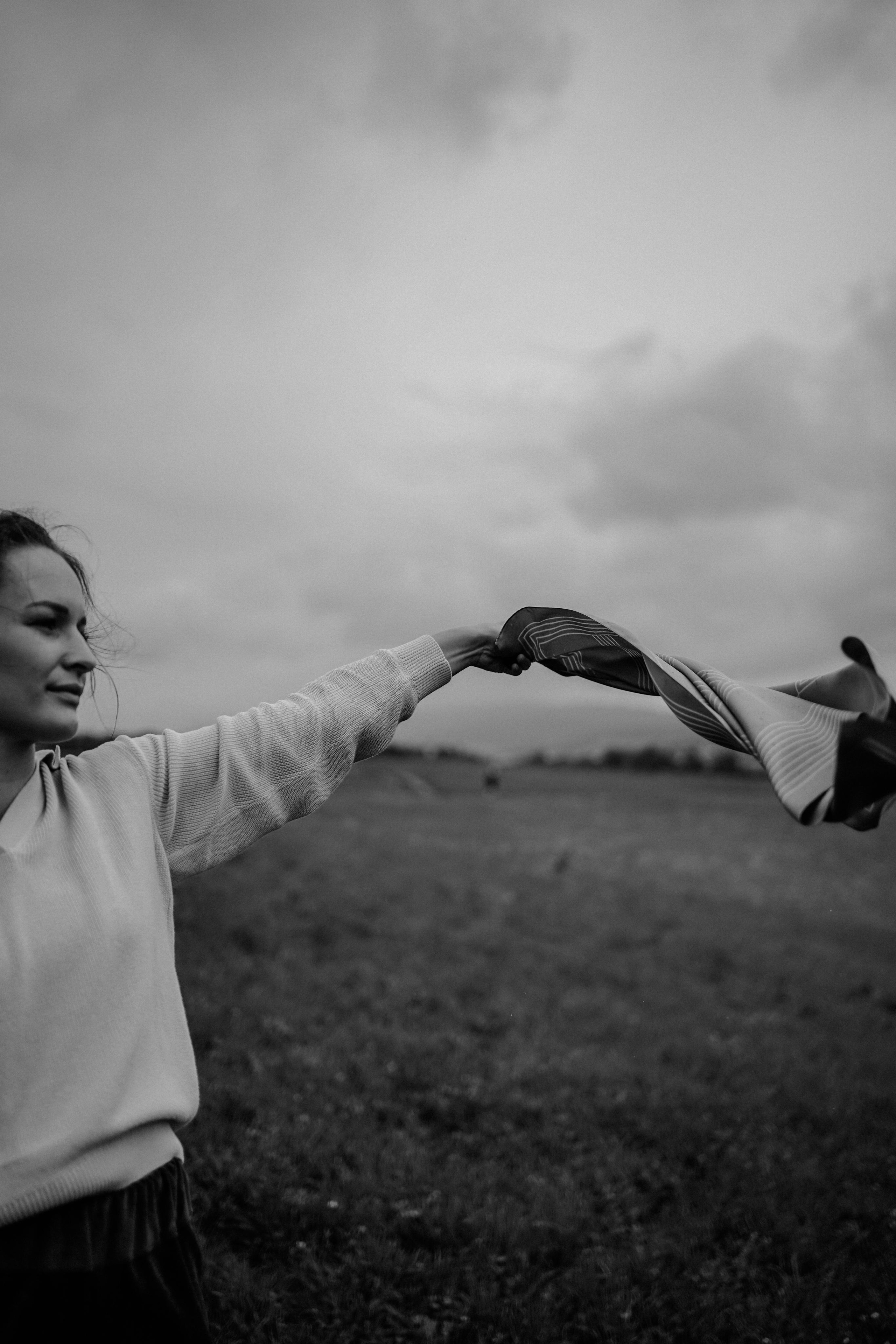 “Lightness”. Editorial for https://preri.com/. Julia Pelikánová | Portrait and content photographer in Prague