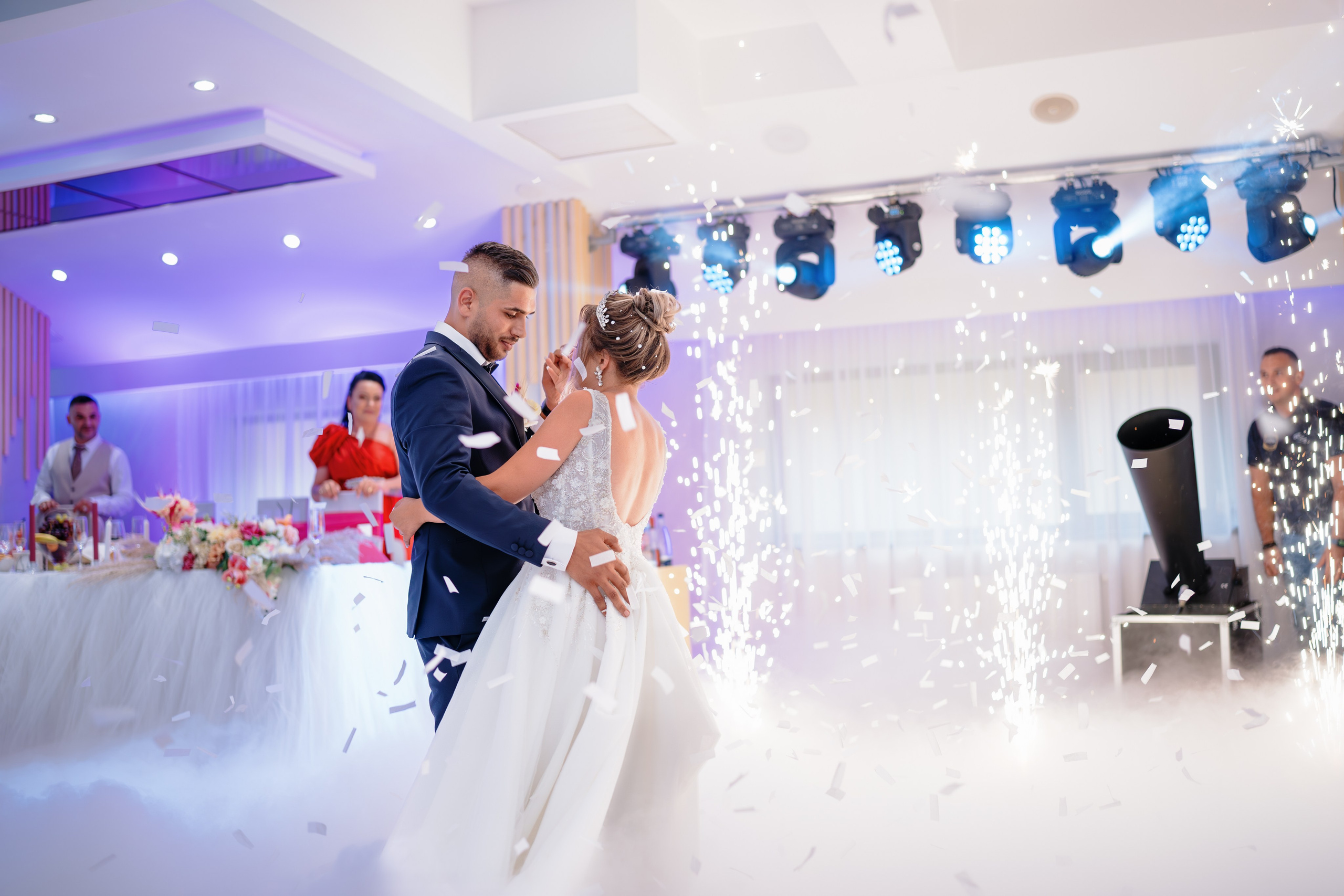 Roberta&Claudiu. Avram Madalina Photography