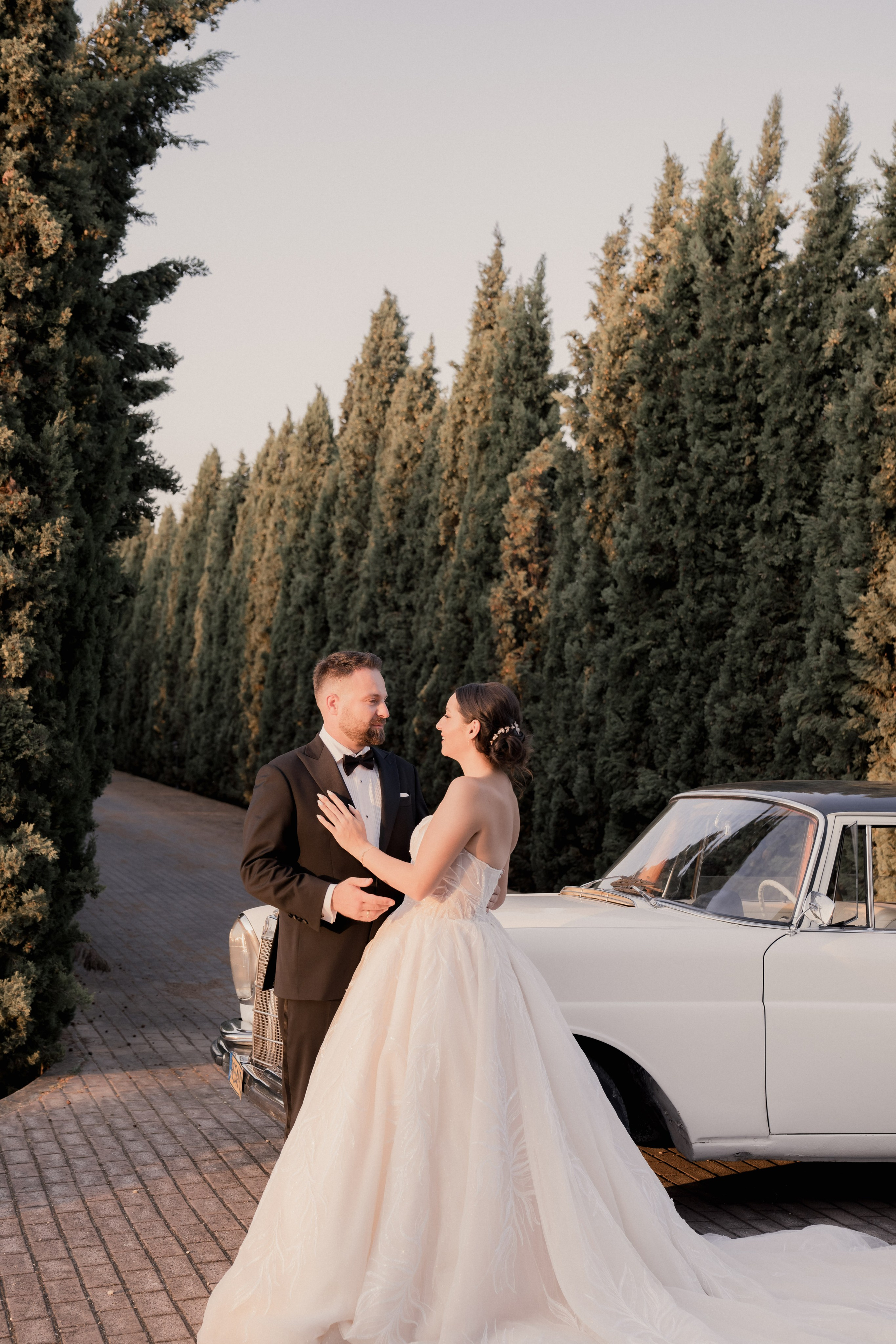 KONSTANTINOS & KONSTANTINA