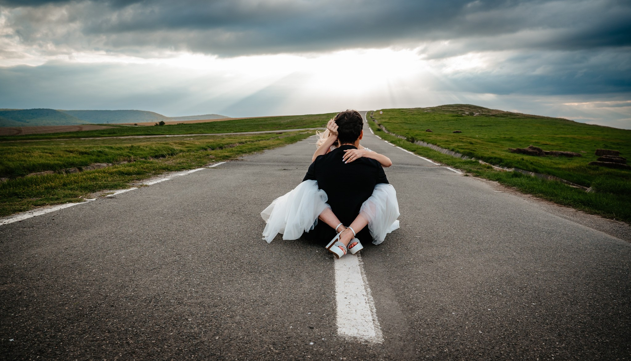 Alexandra & Robert. Www.besttalesstudio.com