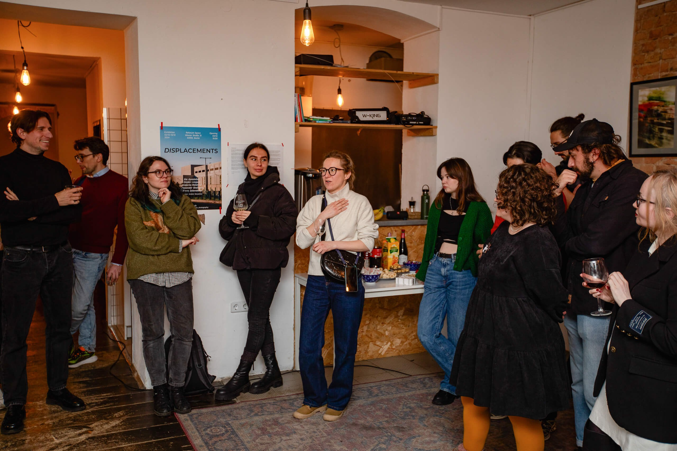 Итоговая выставка группы Doculab 2024. DOCULAB — Лаборатория документальной фотографии в Берлине