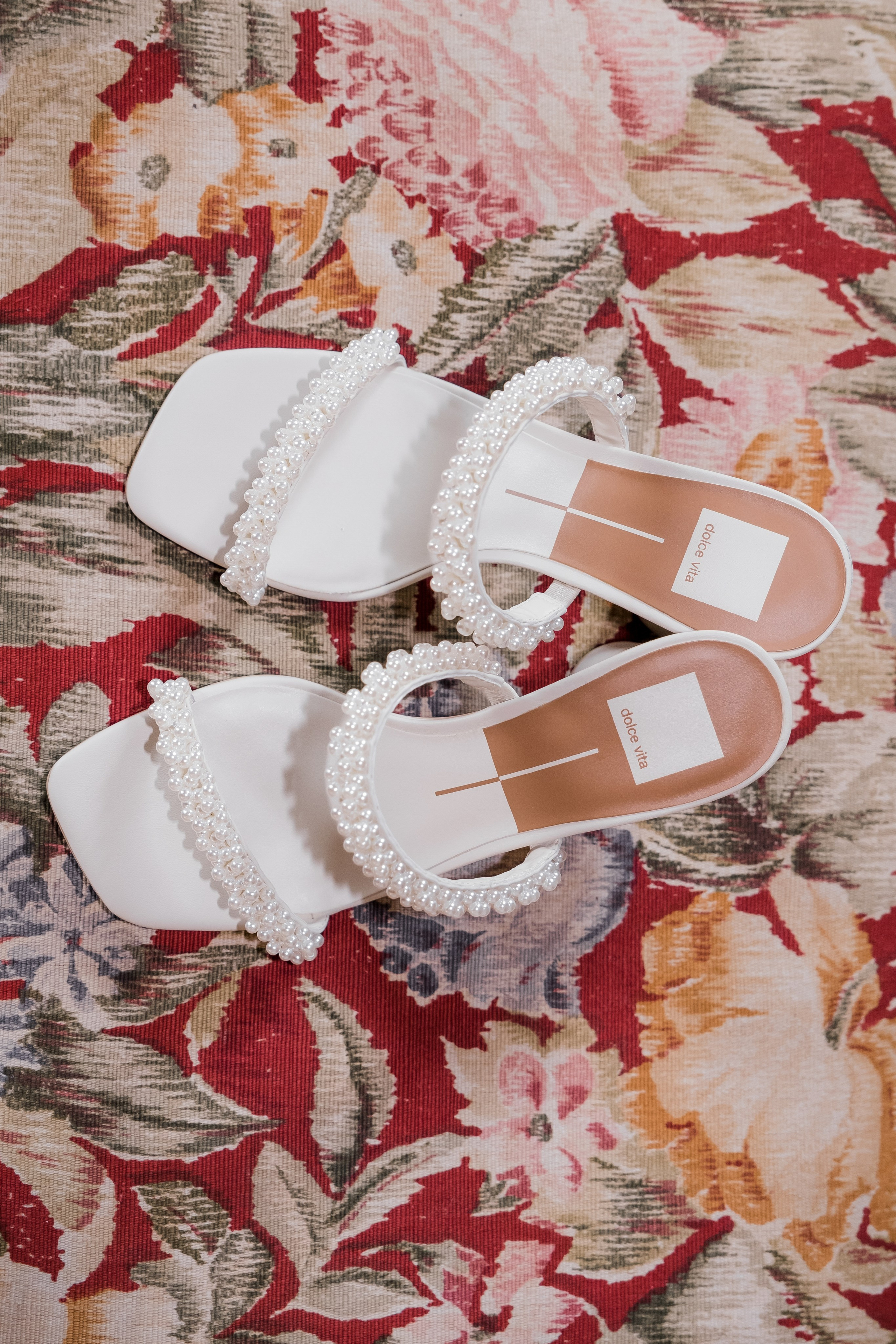 Dom&Ally. Wedding photographer Italy