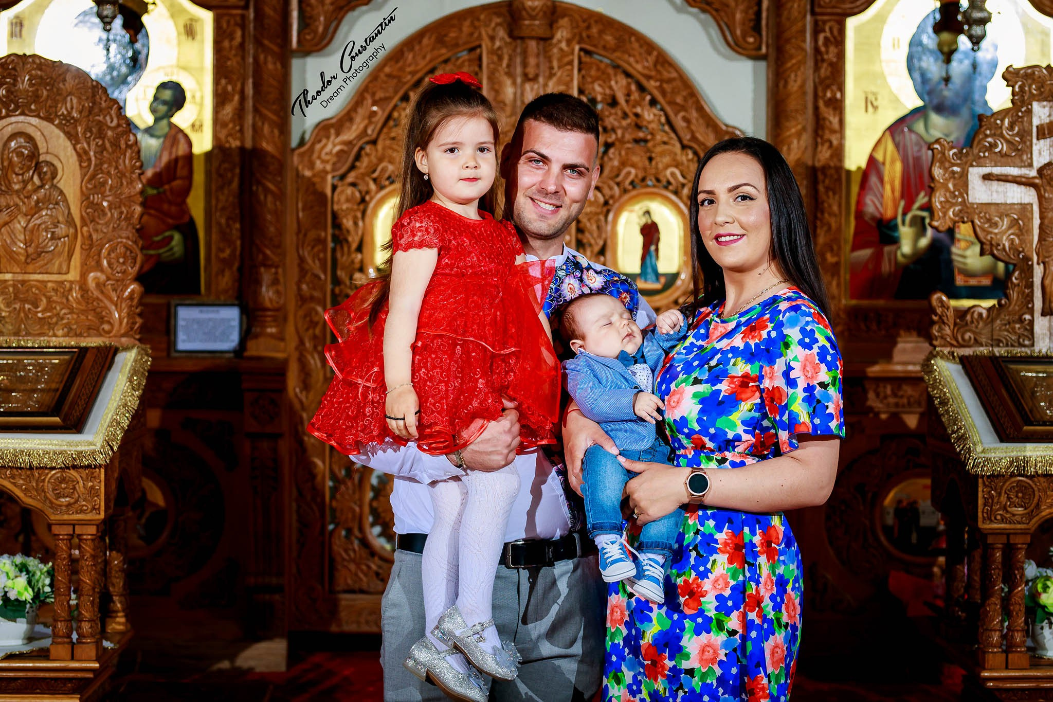 Botez. Dream Studio Galați – ședințe foto profesionale pentru familie, portrete și evenimente