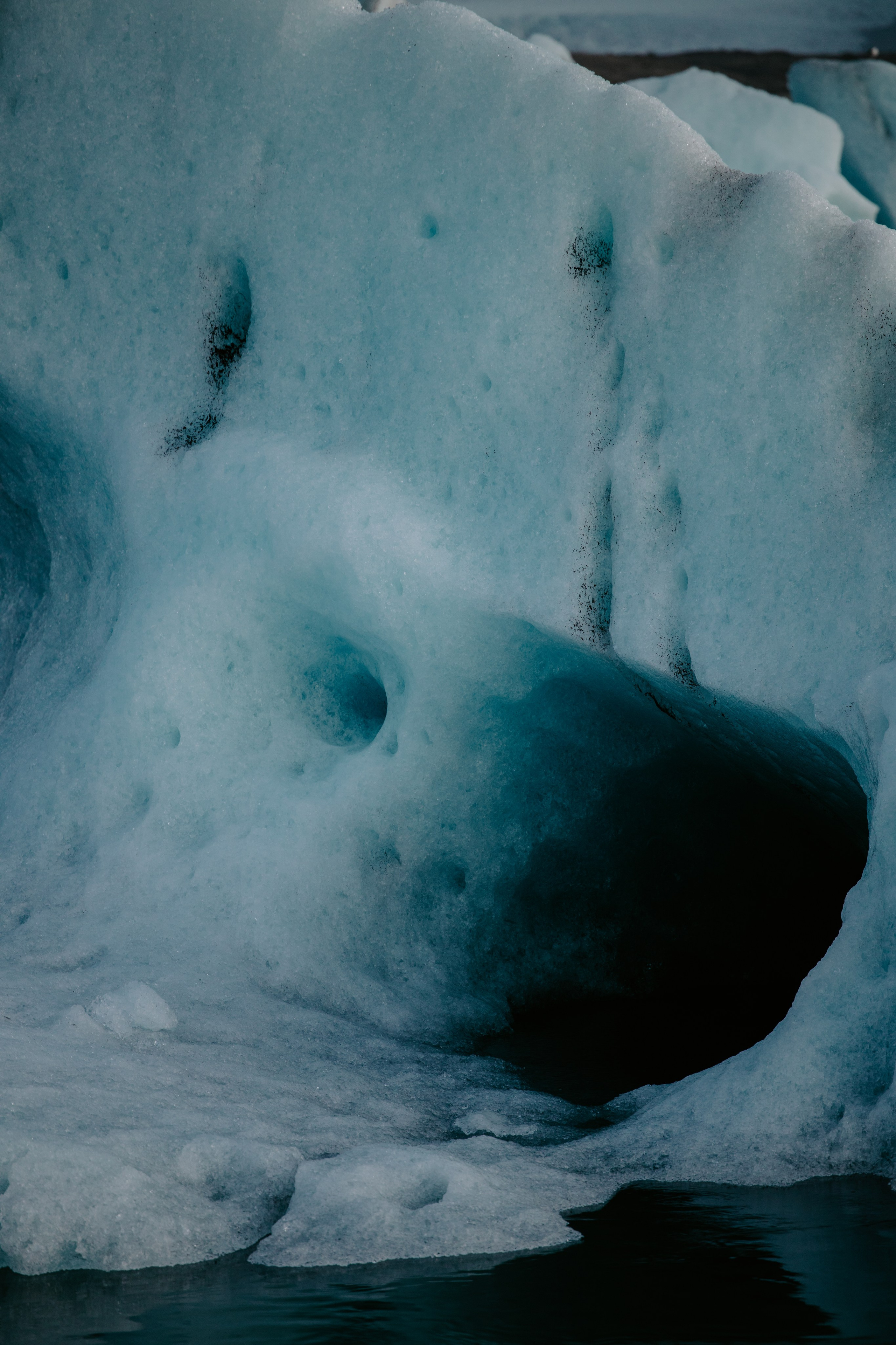 Forecast: Unpredictable. Heart In Lens Photography from Reykjavík, Iceland