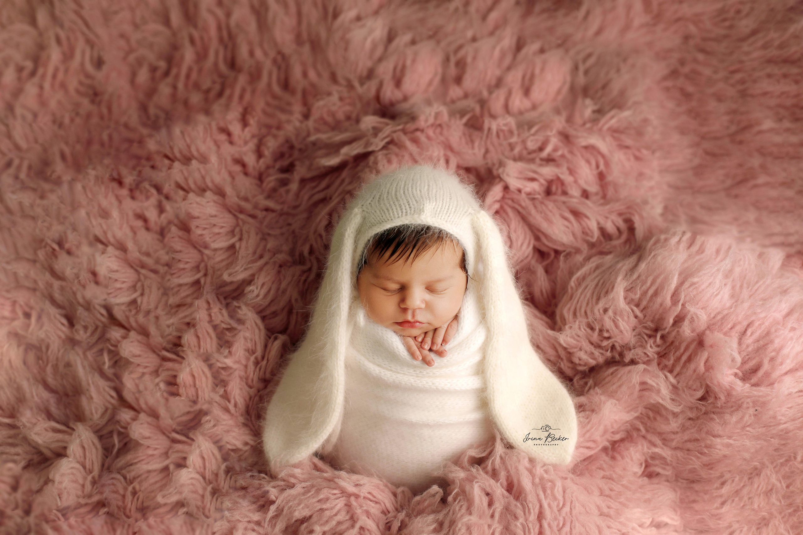 Babyfotograf Ulm; Babyfotograf Neu-Ulm; Babyfotograf Münsingen; Babyfotograf Metzingen; Babyfotograf Göppingen; Babyfotograf Tübingen; Babyfotograf Memmingen; Babyfotograf Reutlingen; Babyfotograf Stuttgart; Babyfotograf Günzburg; Babyfotograf Biberach an der Riss; Babyfotograf Alb-Donau-Kreis; Babyfotograf Bad Saulgau; Babyfotograf Bad Waldsee; Babyfotograf Ehingen; neugeborenenfotografie Ulm; neugeborenenfotografie Neu-Ulm; neugeborenenfotografie Stuttgart; neugeborenenfotografie Metzingen; neugeborenenfotografie Münsingen; neugeborenenfotografie Bad Saulgau; neugeborenenfotografie Bad Waldsee; neugeborenenfotografie Ehingen; neugeborenenfotografie Langenau; neugeborenenfotografie Ravensburg; neugeborenenfotografie Sigmaringen; Fograf Ulm; Fotograf Ehingen; Fotograf Bad Waldsee; Newborn Shooting Ulm; Babyshooting Ulm; Babyshooting Memmingen; Babyshooting Günzburg; Babyfotograf Laupheim; Babyfotograf Riedlingen; Babyfotograf Biberach an der Riß; pregnancy; Baby; Babyfotograf Biberach an der Riß; Babyfotograf Erbach; Babyfotograf Blaubeuren; Baby Photograph Ulm, cake-smash fotograf ulm, cake-smash stuttgart, cake-smash metzingen, erste geburtstag ulm, ein jahr alt 