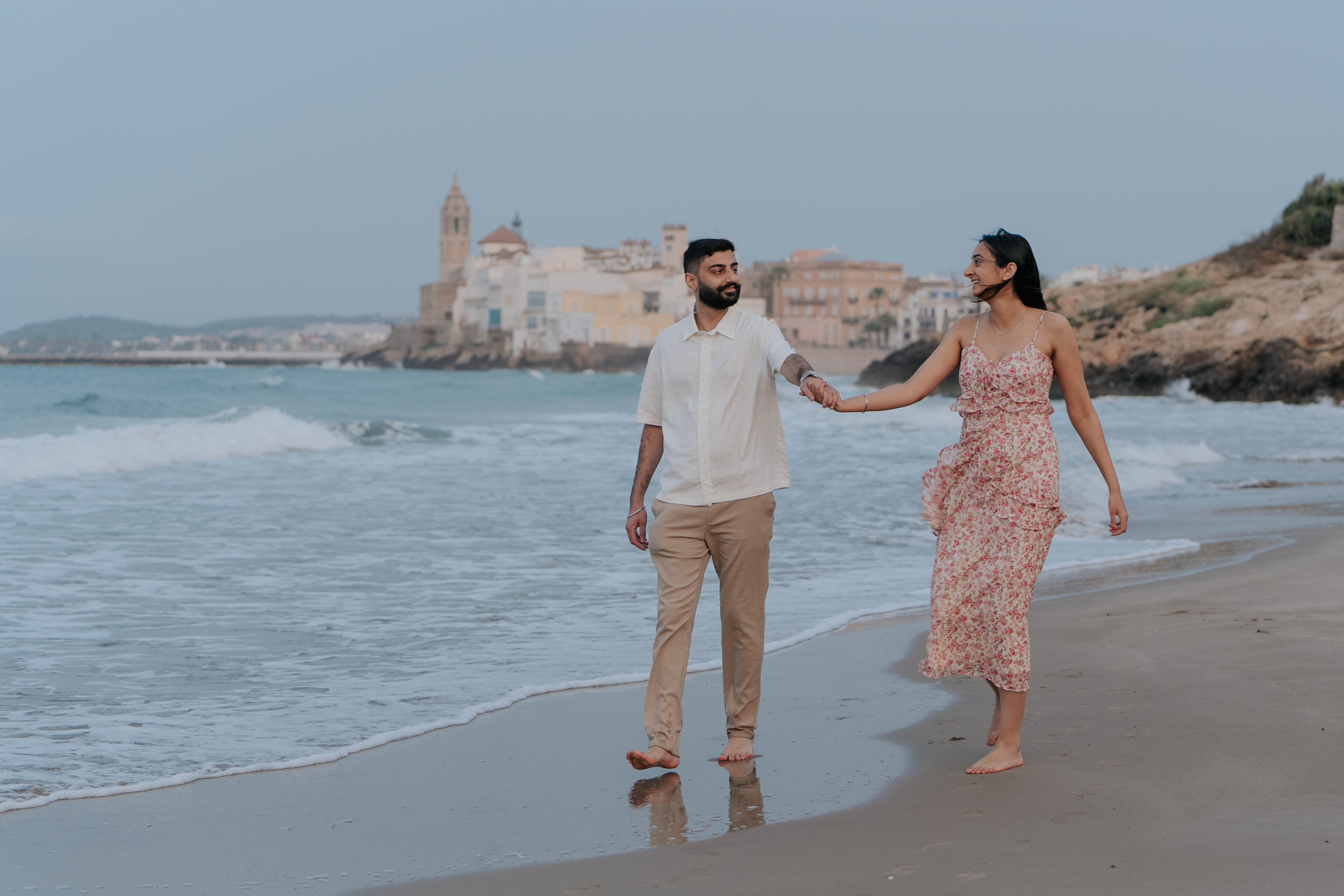Proposal Photoshoot in Barcelona — Proposal Photographer. DiaFoto — Wow Photographer in Barcelona | Premium Barcelona Photoshoot Experience