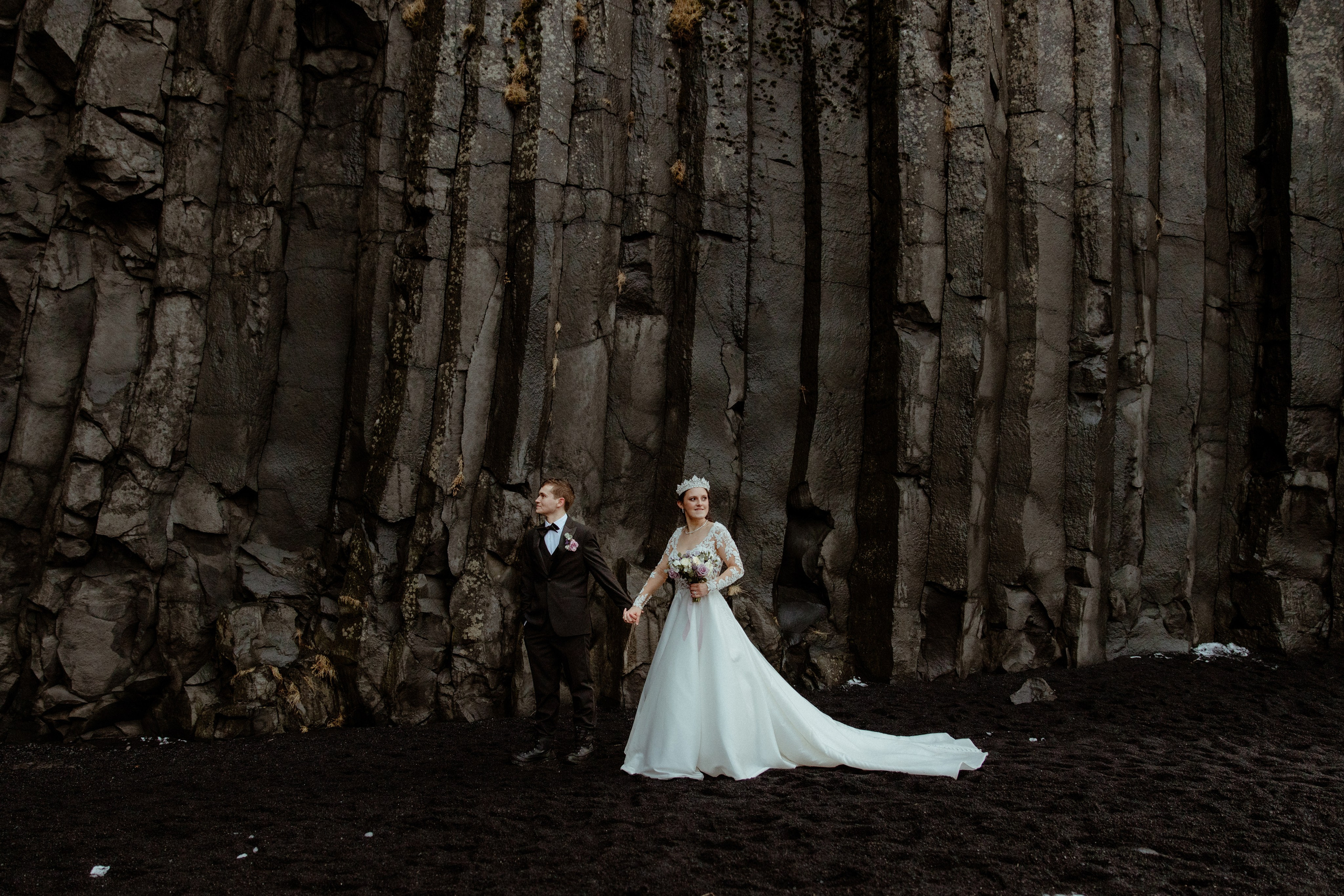 Snowy Elopement in Iceland. Iceland elopement photo and video | Nikolaichik Photo