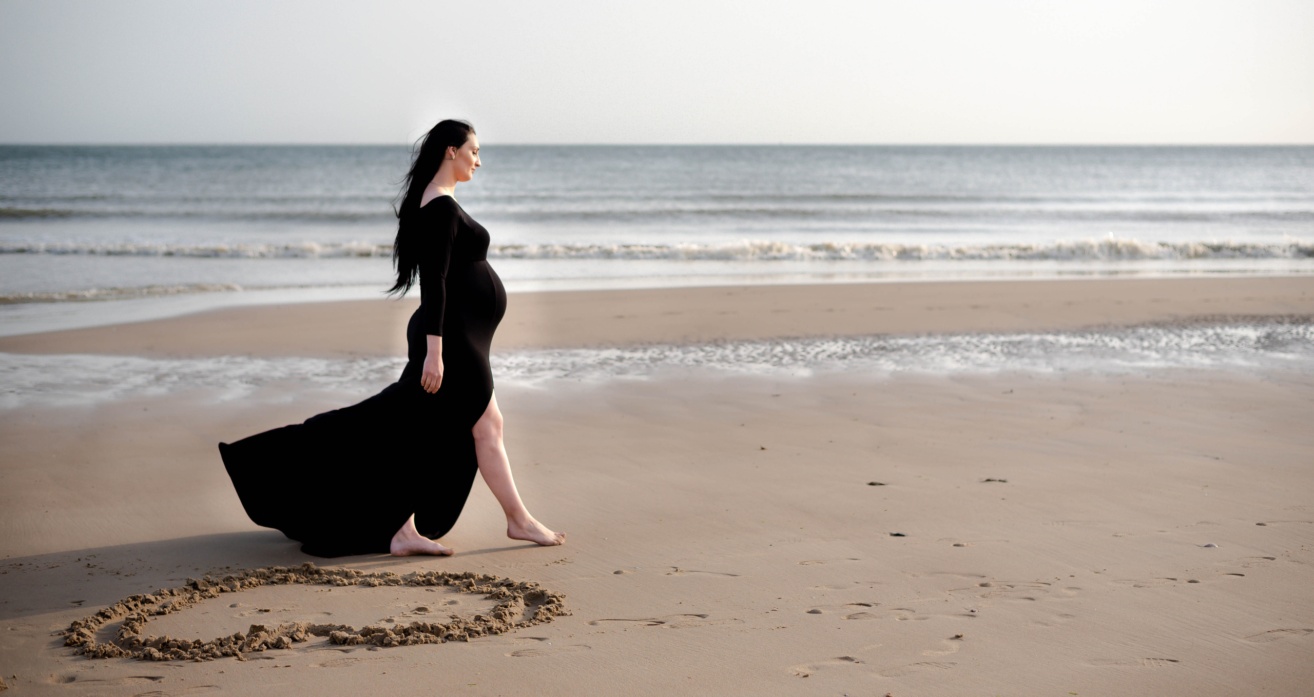 Pregnancy Photoshoot. Professional Photograher, Antwerpen/Belgium