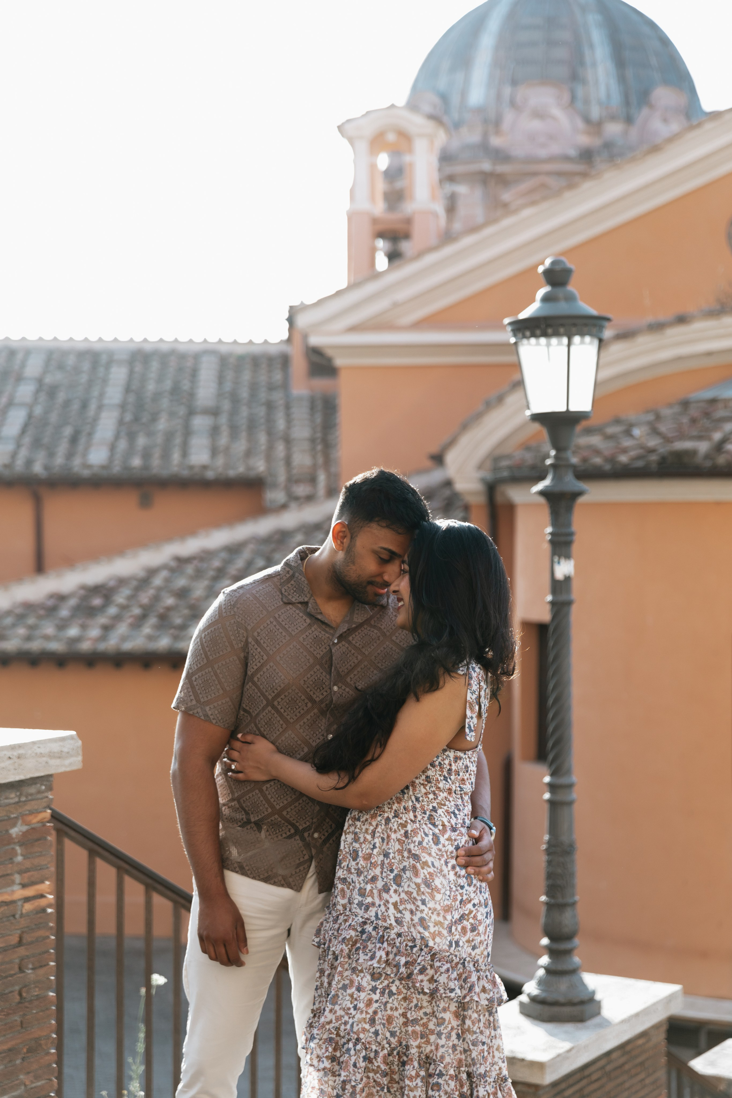 Couple photoshoot in Rome. Photographer in Rome