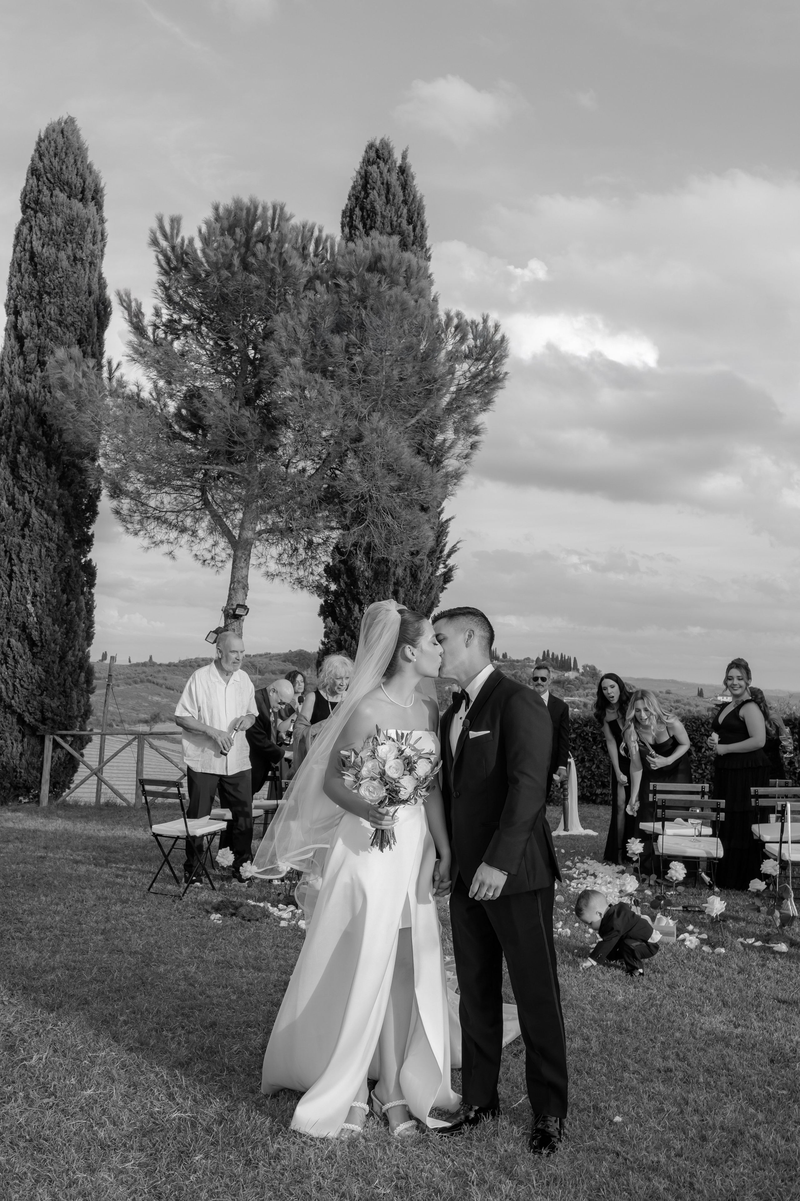 Dom&Ally. Wedding photographer Italy