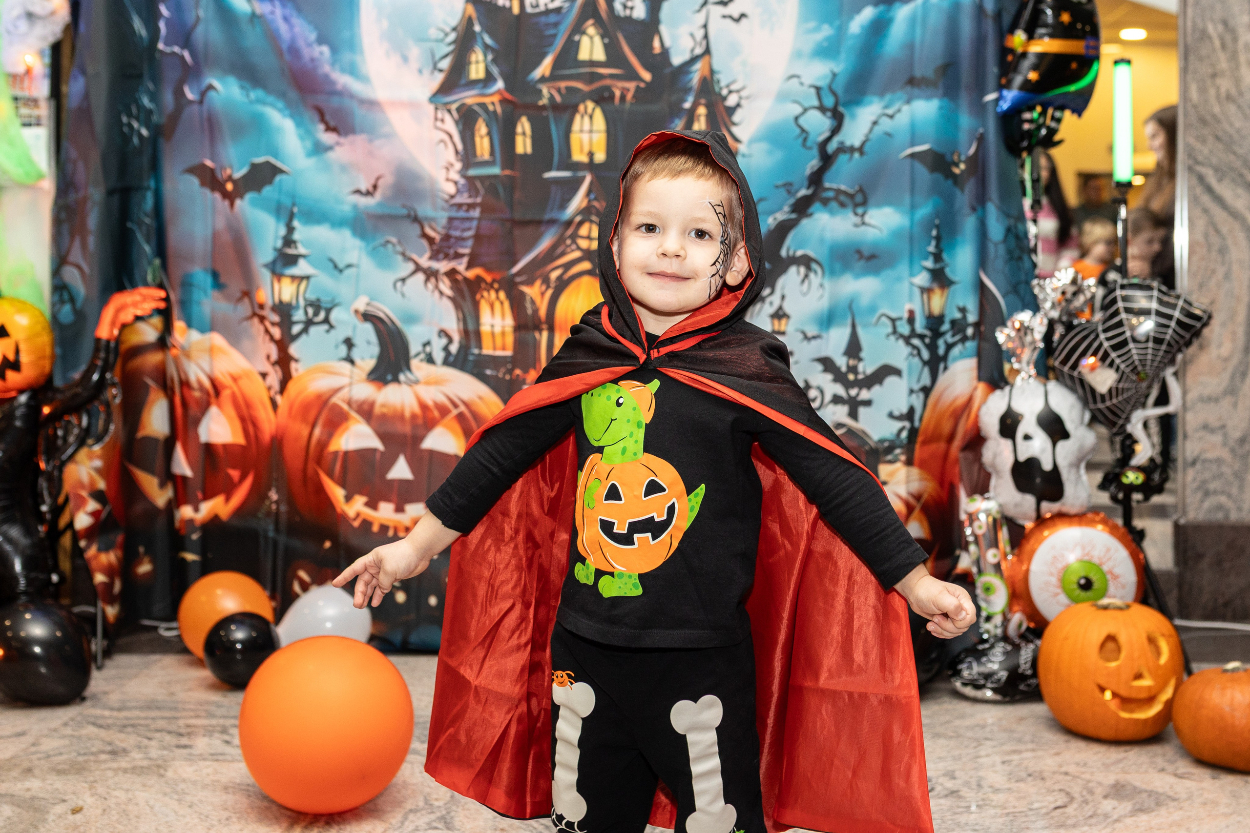 Leo dance studio Helloween 2025. Семейный и детский фотограф в Варшаве Мила Бобровская