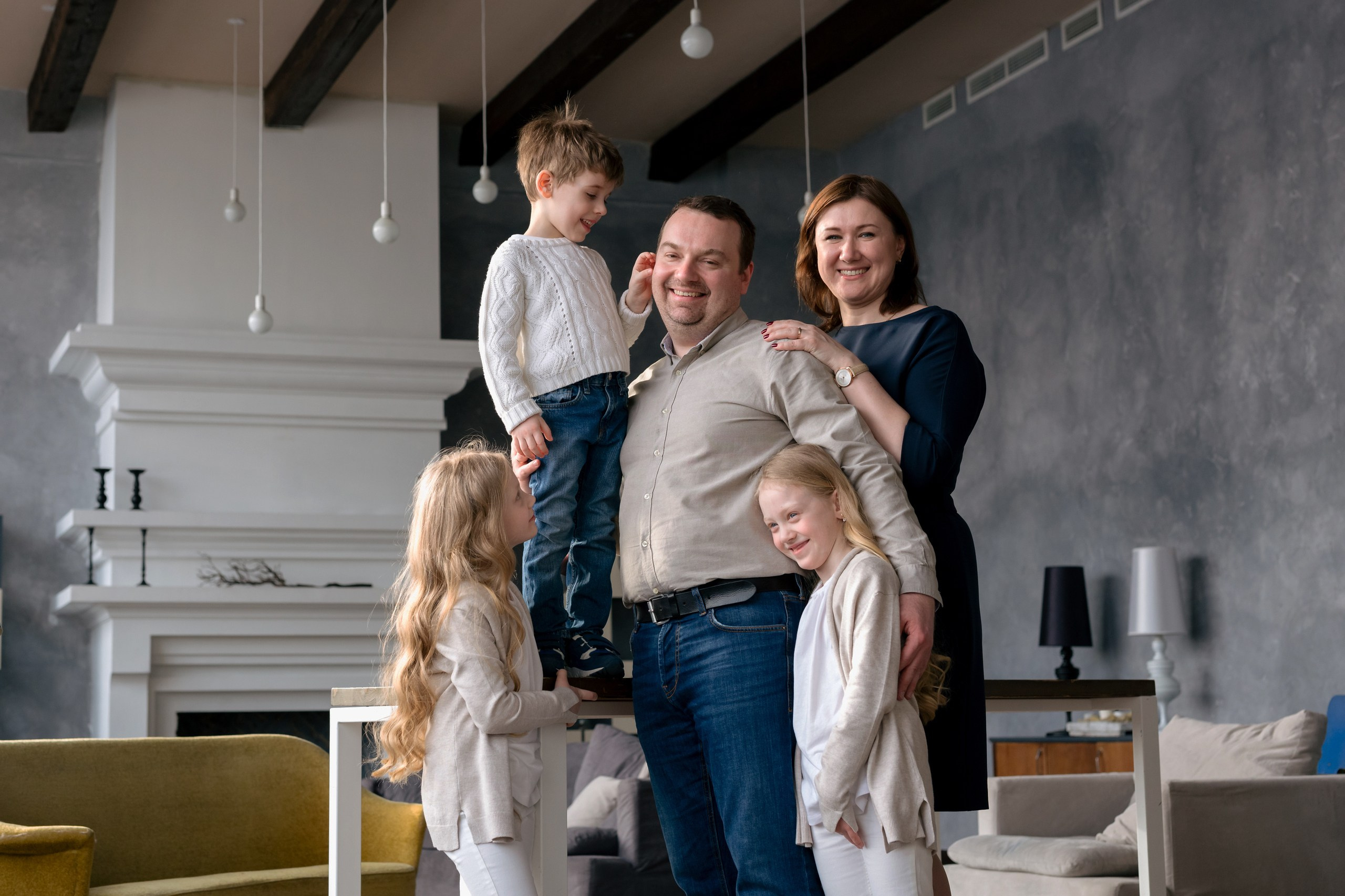 Družina. Fotografinja in videografinja Mariia Bortiakova iz Slovenije: fotografiranje dogodkov, portretov in snemanje videov po vsej Sloveniji