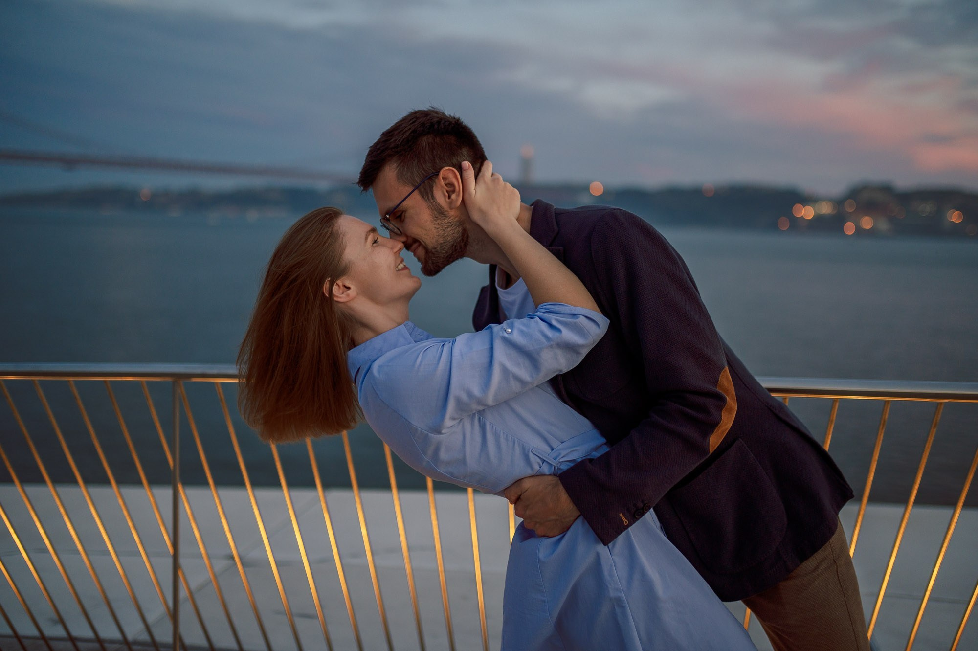 Belém Tower and the MAAT Museum are two contrasting yet impressive locations for a photo shoot in Lisbon