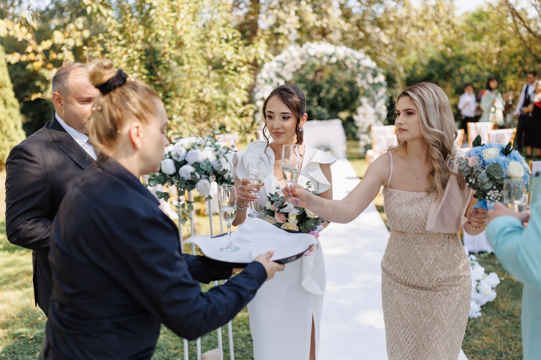 Cununie civila Oana + Madalin. Fotograf nunta Bucuresti - Manu Ivanciu