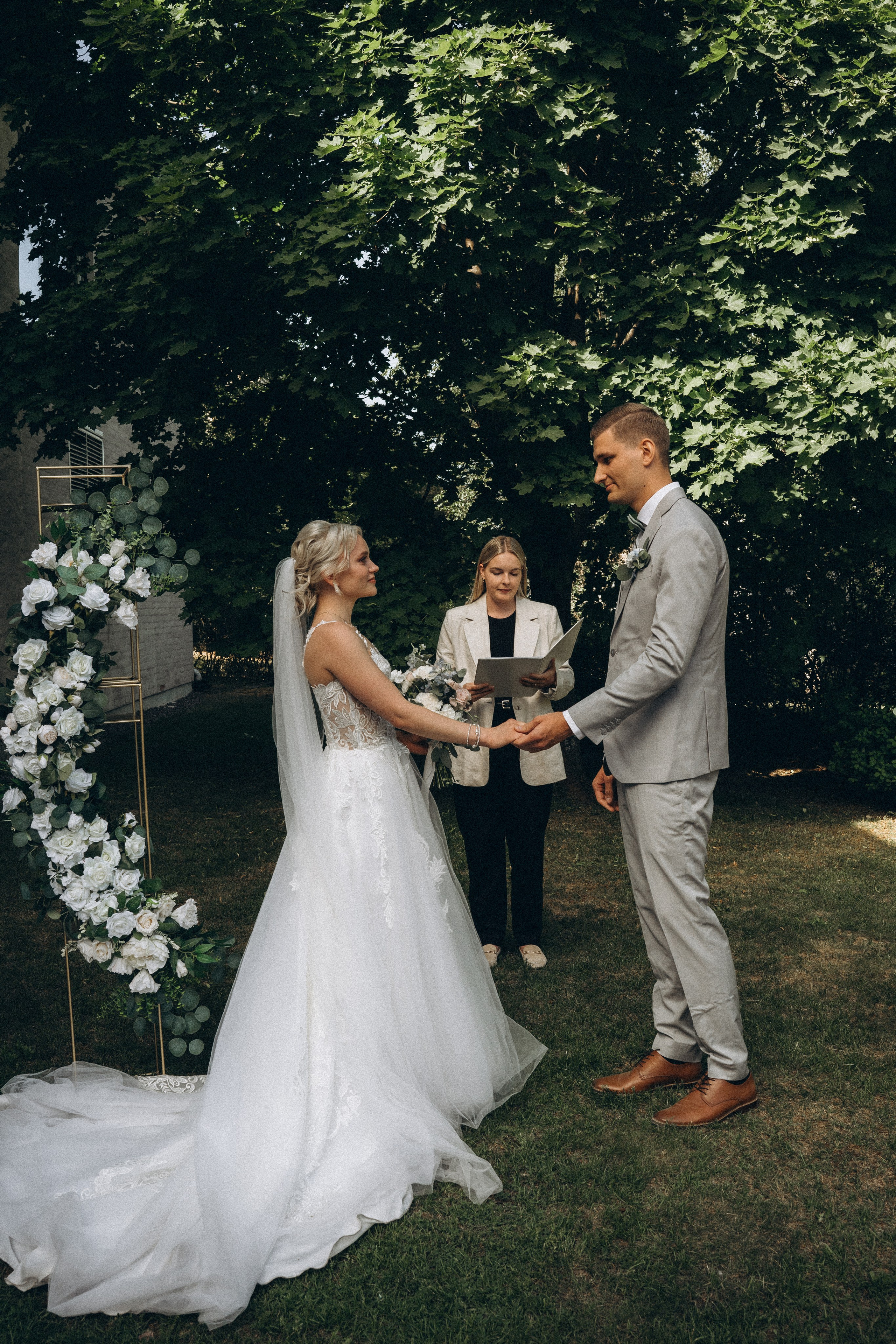 D&A wedding. Wedding and portrait photographer in Helsinki Vickan O