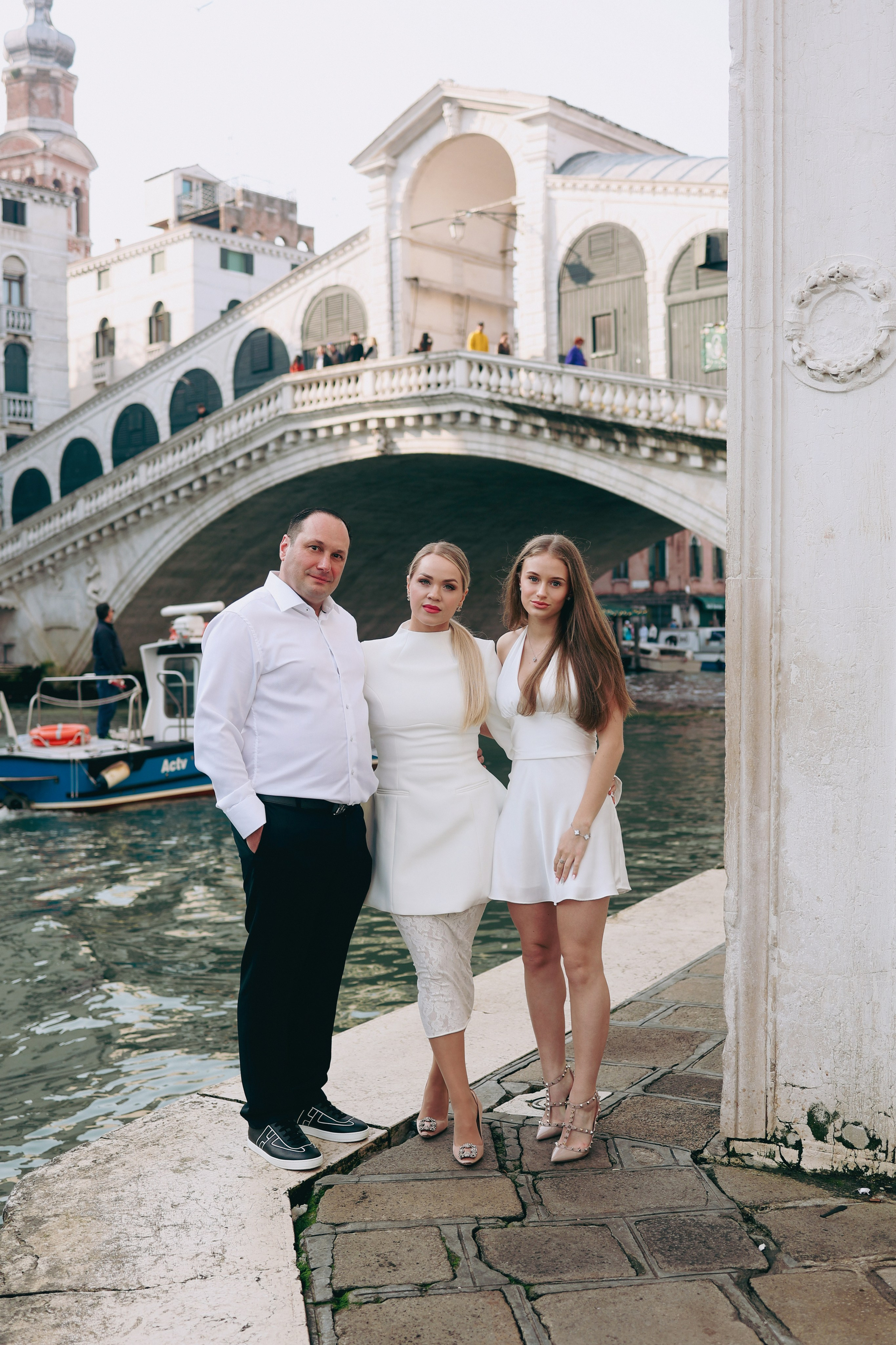 Family photo shoot in Venice. Photographer in Venice, Viktoria Antonova