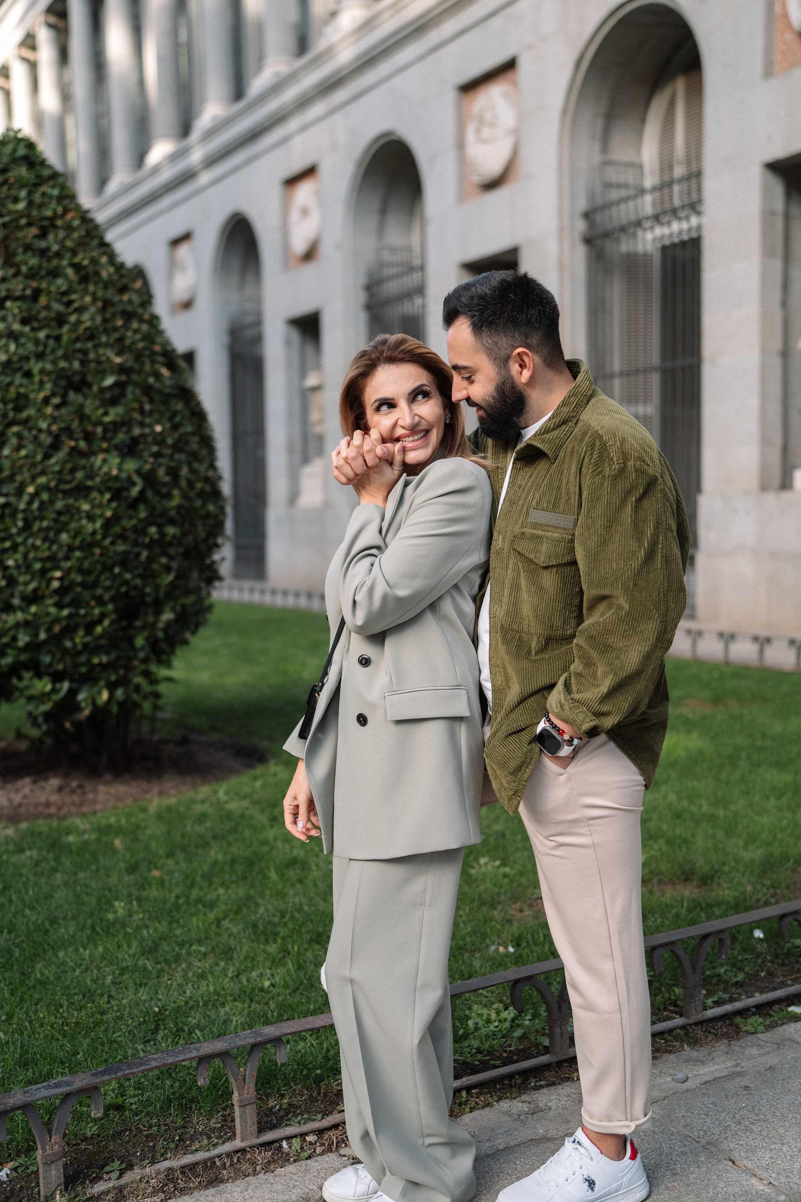 Couple photoshoot Spain. Photographer in Madrid, Spain. Alyona Belyaninova