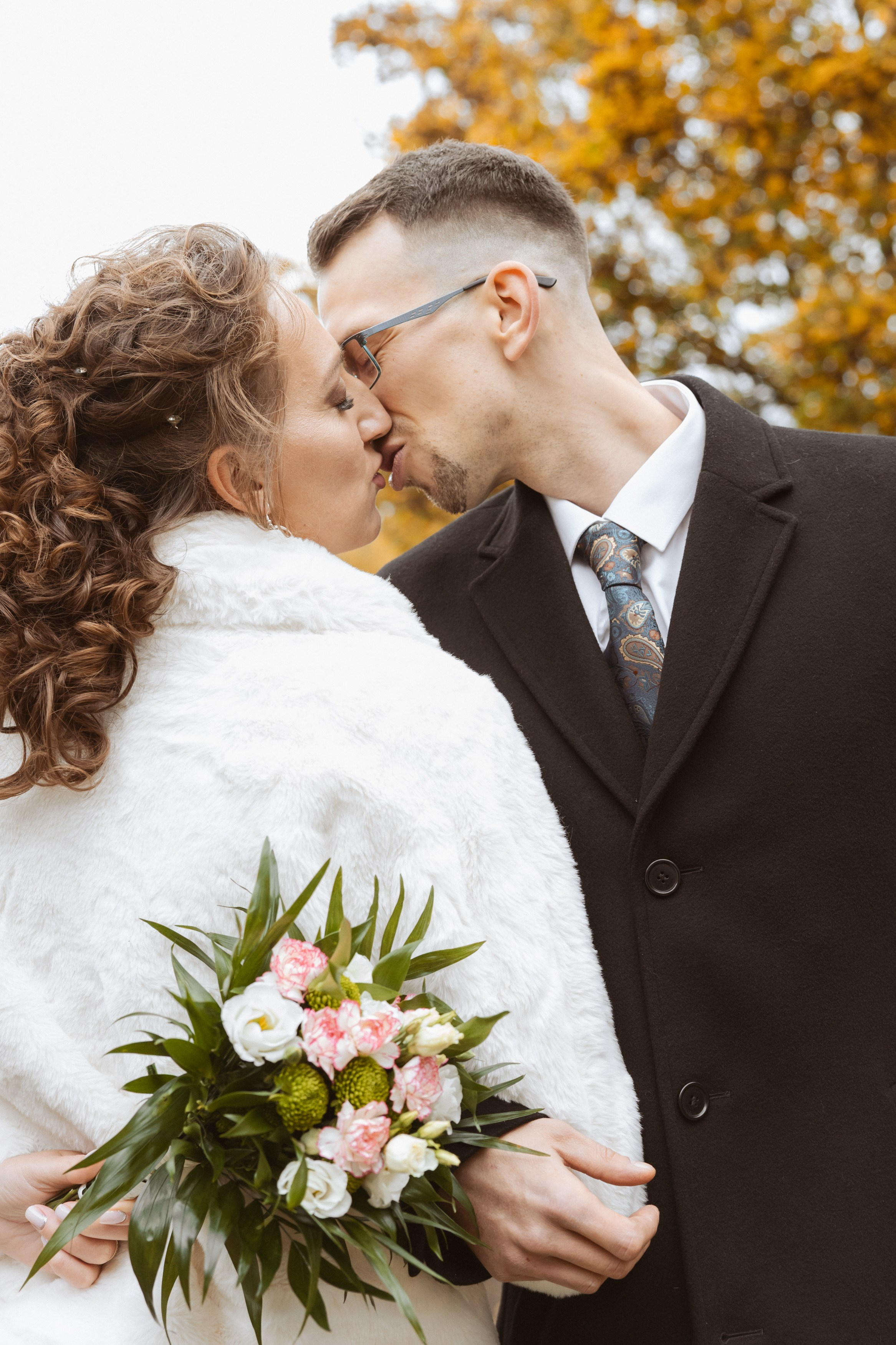 Podzimní svatební focen. Lifestyle and Family Photographer in Pisek Oxana Telupilova